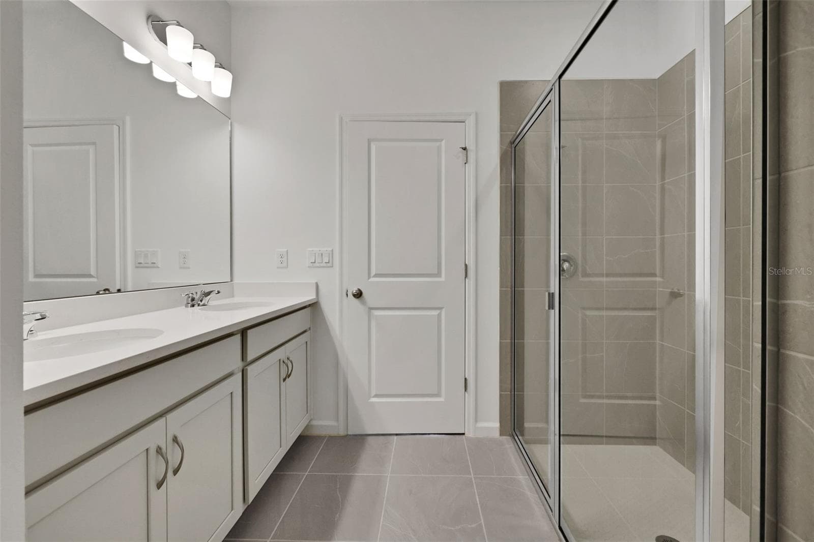 Single Family Residence at 2866 SUPERMARINE RD, TAVARES, photo 26 of 31