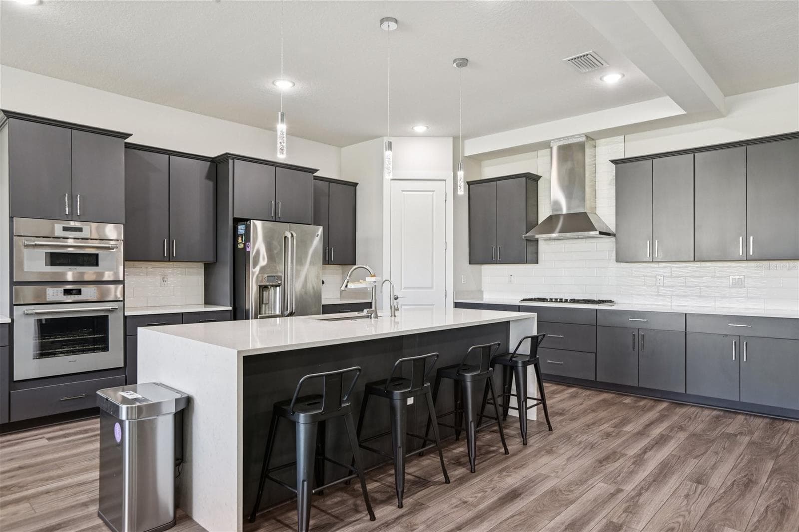 Single Family Residence at 8743 SANDERS TREE LOOP, WESLEY CHAPEL, photo 9 of 41