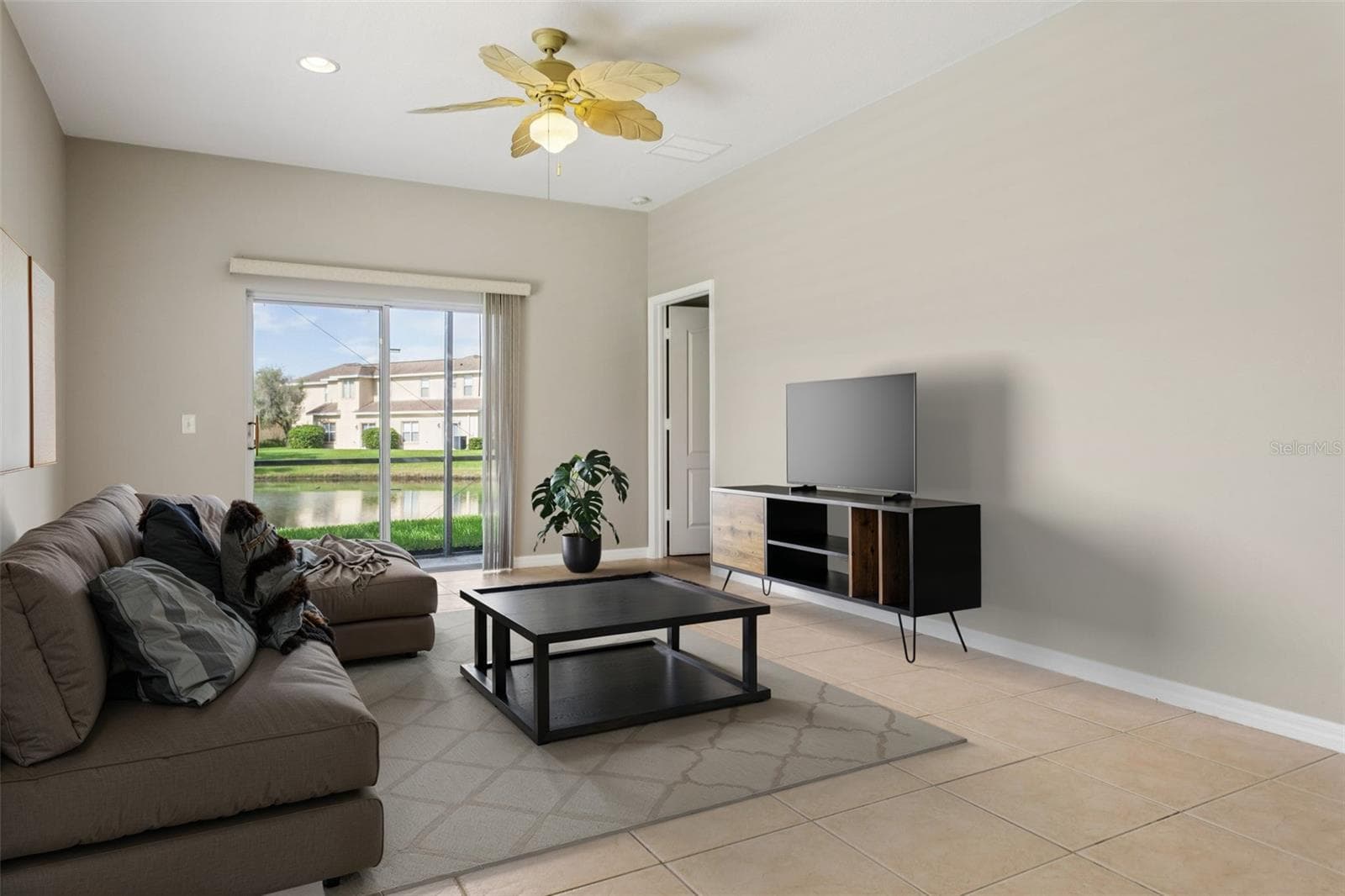 Townhouse at 20312 NOBLE OAK PL, TAMPA, photo 9 of 57