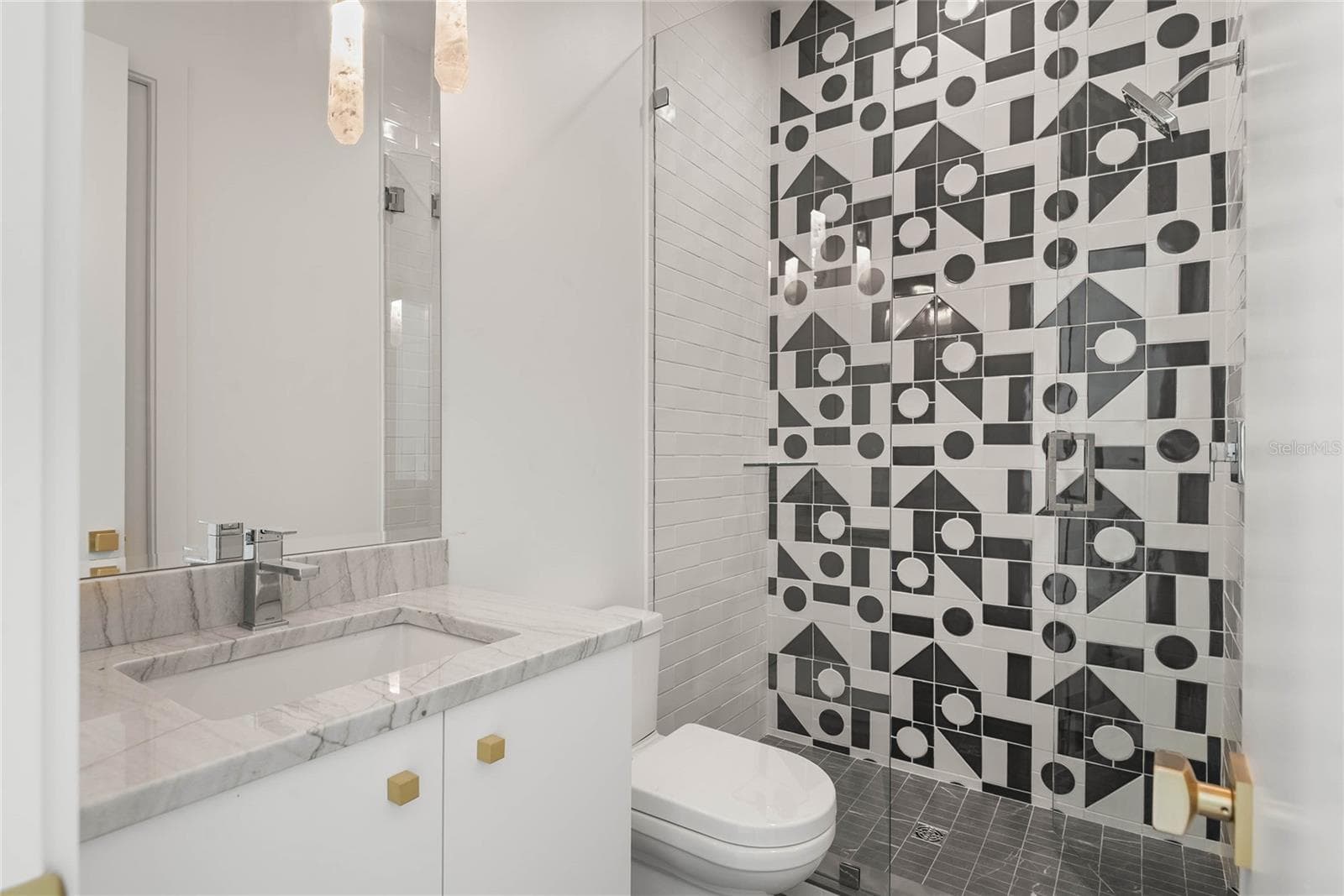 Bedroom 3 Ensuite Bath - 1821 ENGLEWOOD RD, WINTER PARK