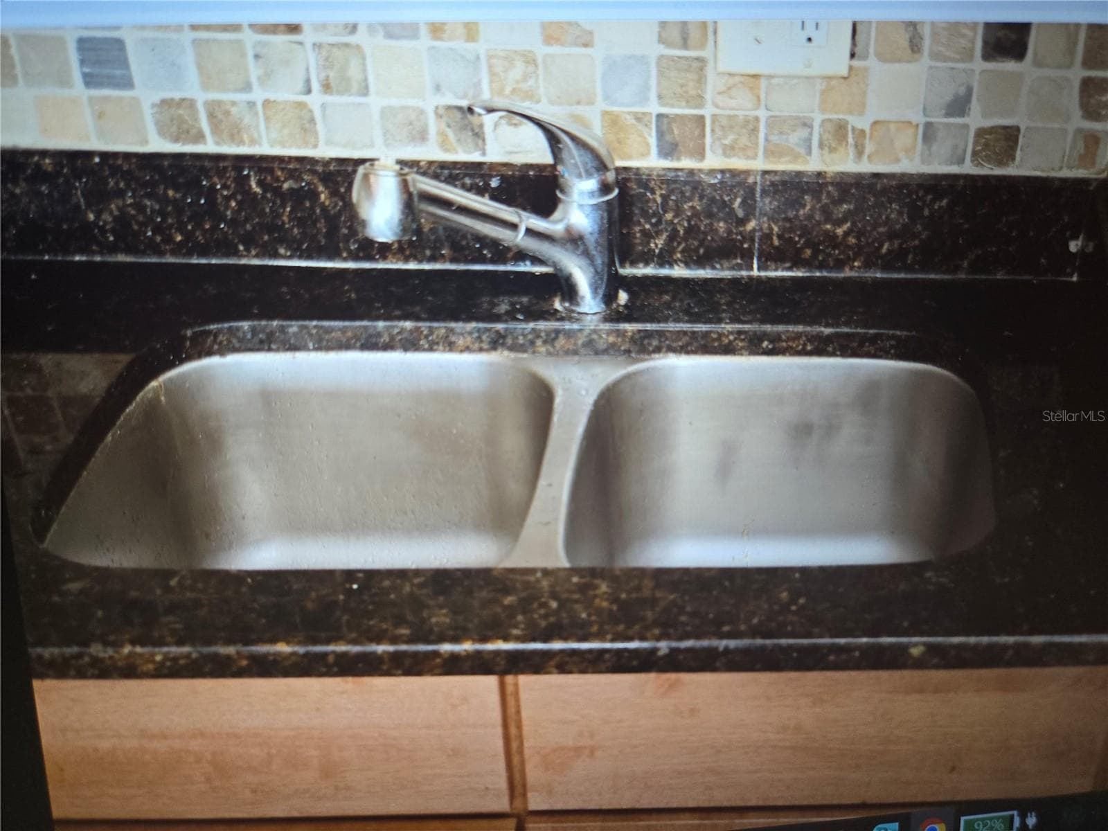 Condominium at 1935 CONWAY DR #05, ORLANDO, photo 17 of 36
