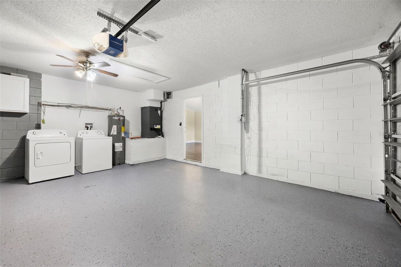 Garage - 703 PALMERA ST, ORLANDO
