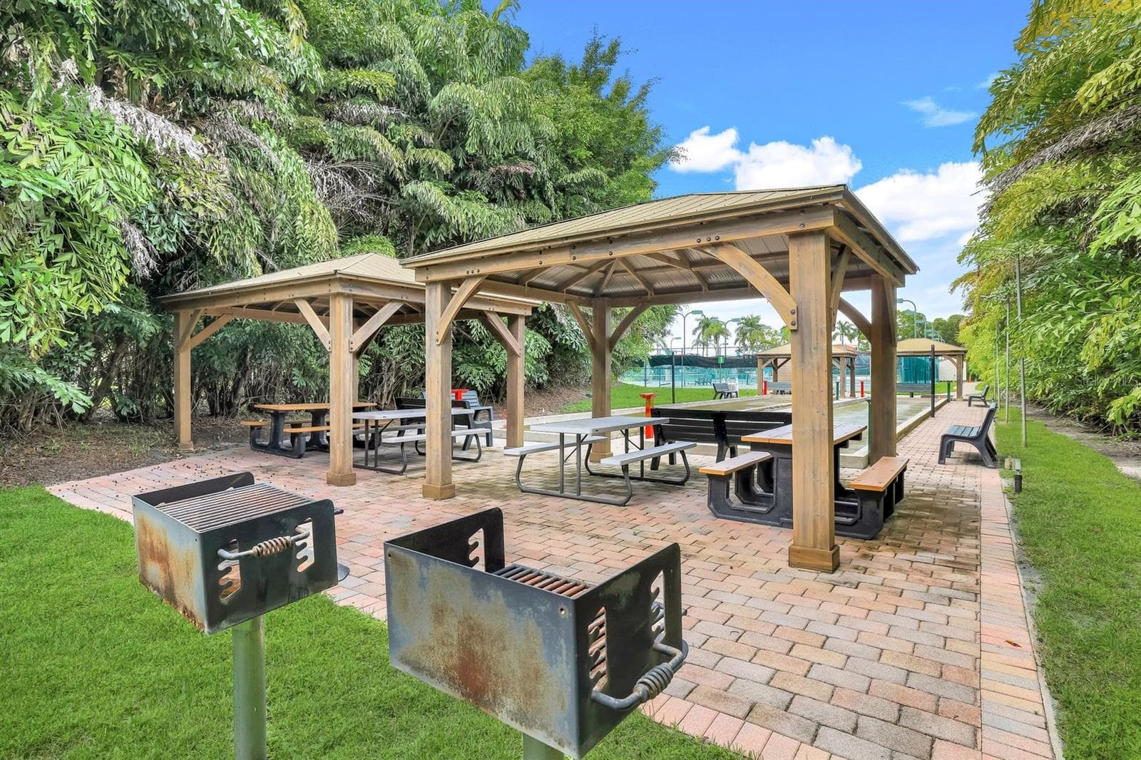 Condominium at 6635 HUNTINGTON LAKES CIR #202, NAPLES, photo 35 of 37