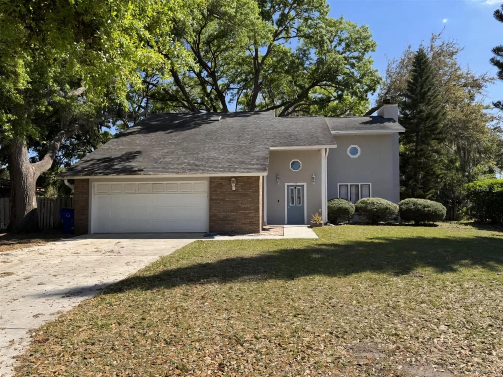 1727 CYPRESS CT