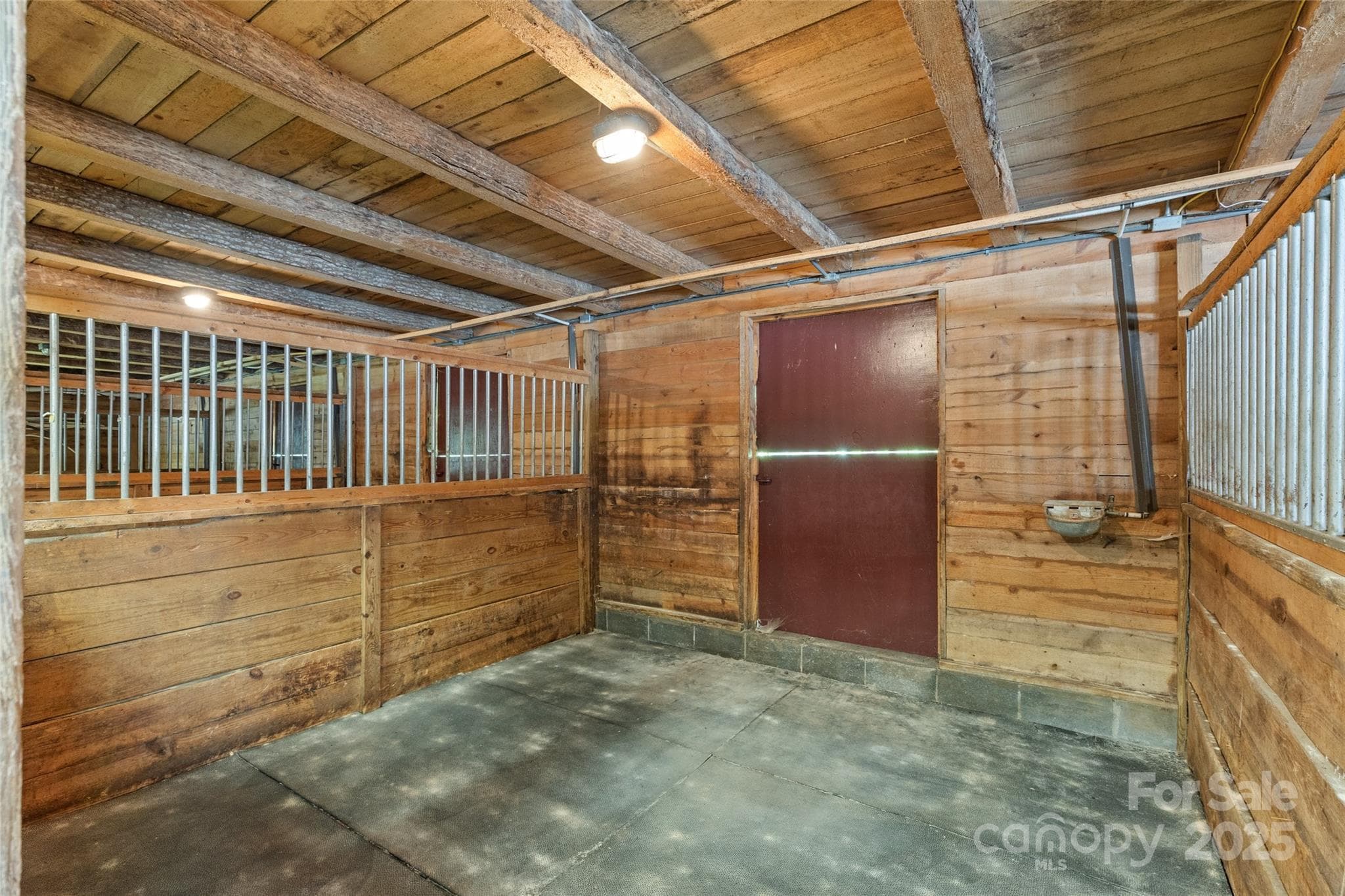 Single Family Residence at Sylva, photo 42 of 48