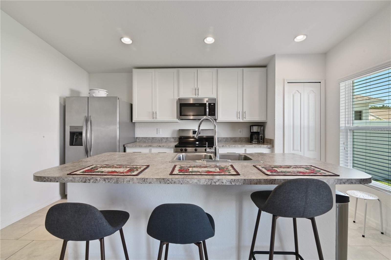 Single Family Residence at 1821 THOMPSON PRESERVE BLVD, BARTOW, photo 14 of 34