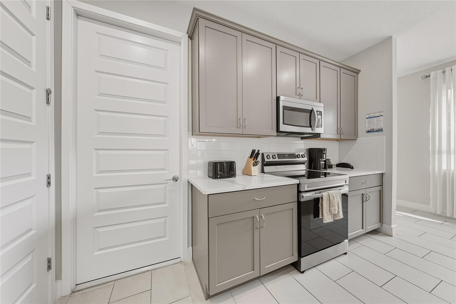 Townhouse at 7900 DRAW ST, REUNION, photo 15 of 42