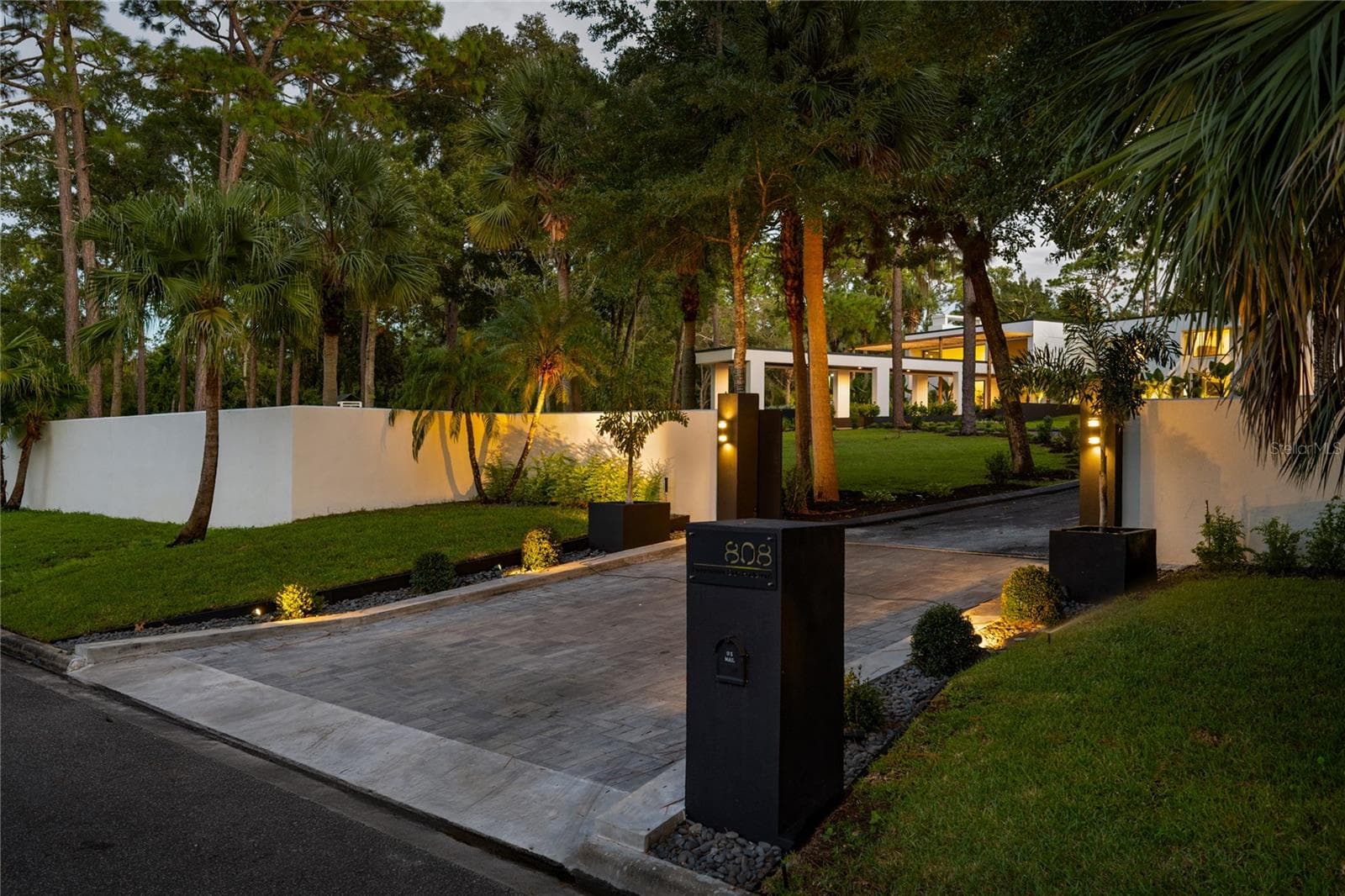 Single Family Residence at 808 SWEETWATER CLUB BLVD, LONGWOOD, photo 5 of 65