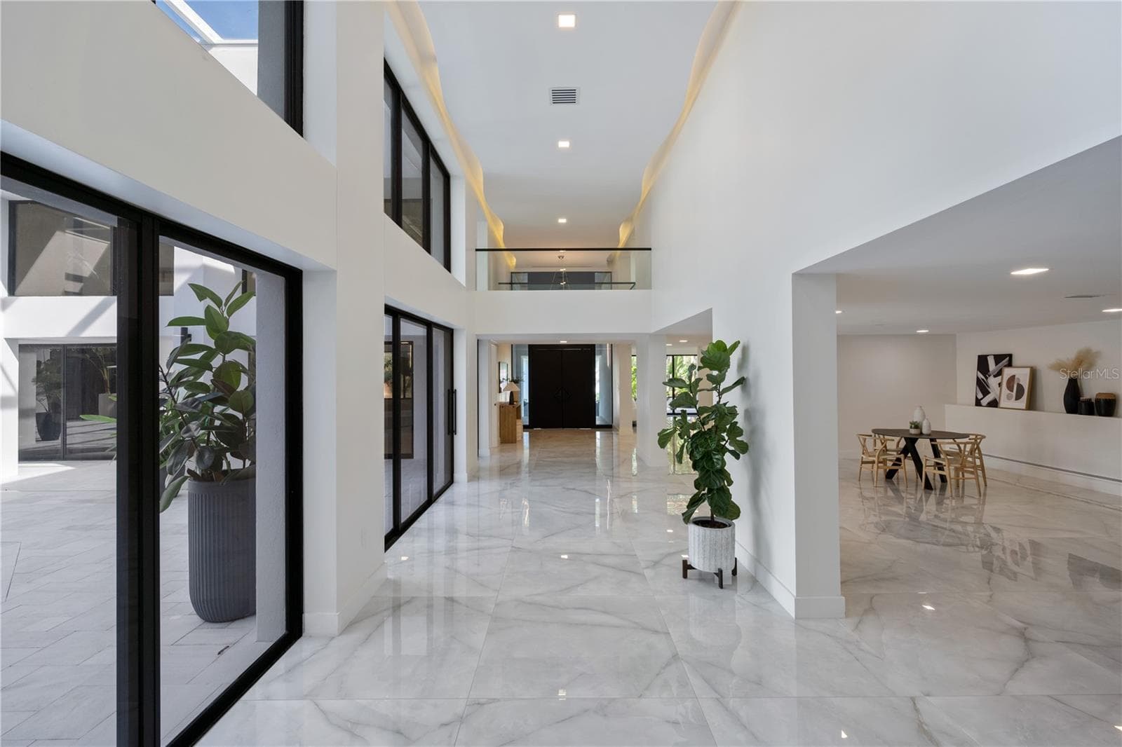 Single Family Residence at 808 SWEETWATER CLUB BLVD, LONGWOOD, photo 11 of 65