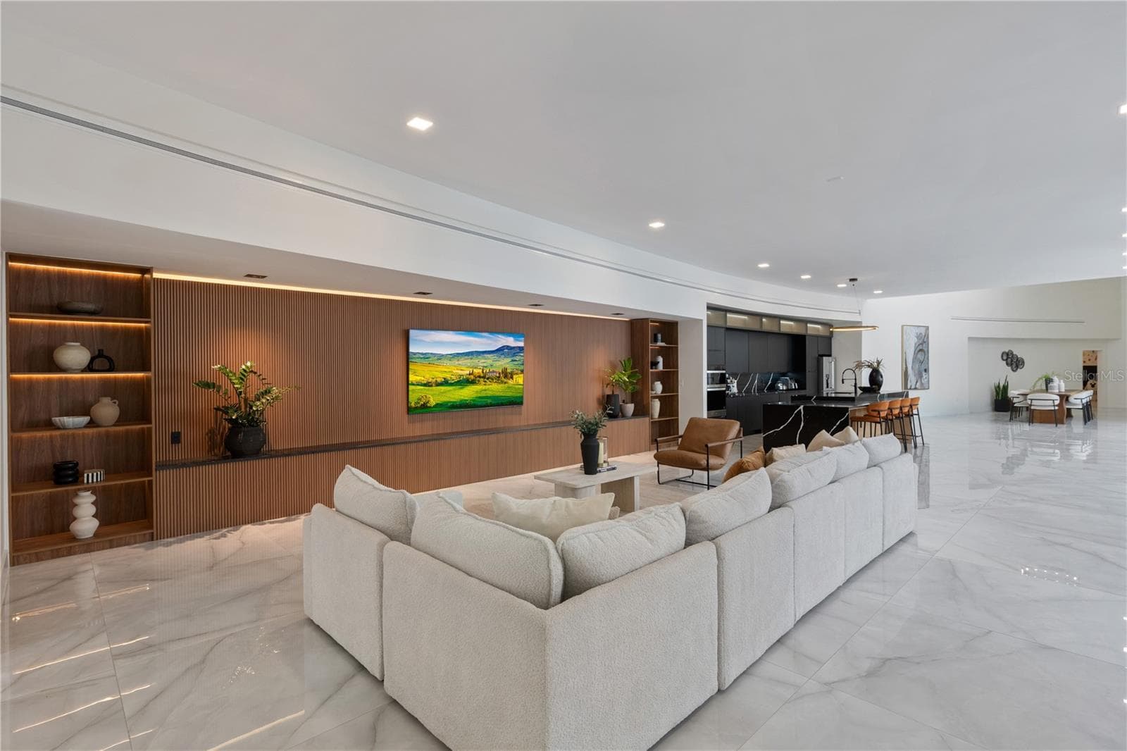 Single Family Residence at 808 SWEETWATER CLUB BLVD, LONGWOOD, photo 15 of 65