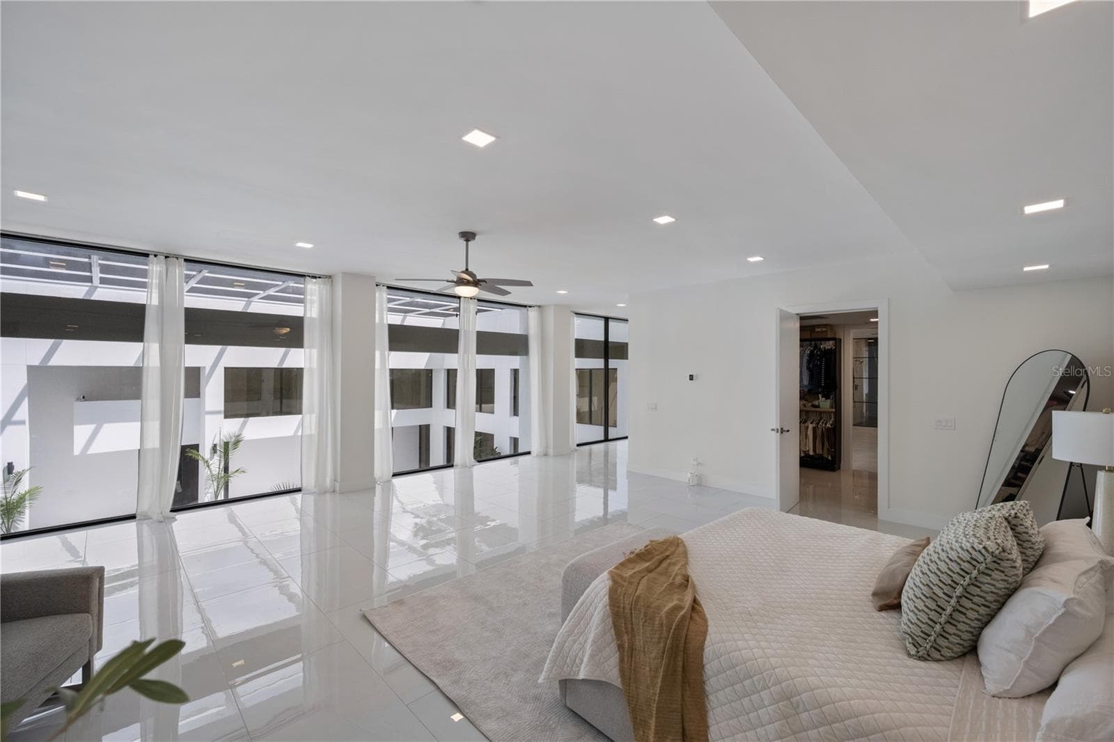 Single Family Residence at 808 SWEETWATER CLUB BLVD, LONGWOOD, photo 25 of 65