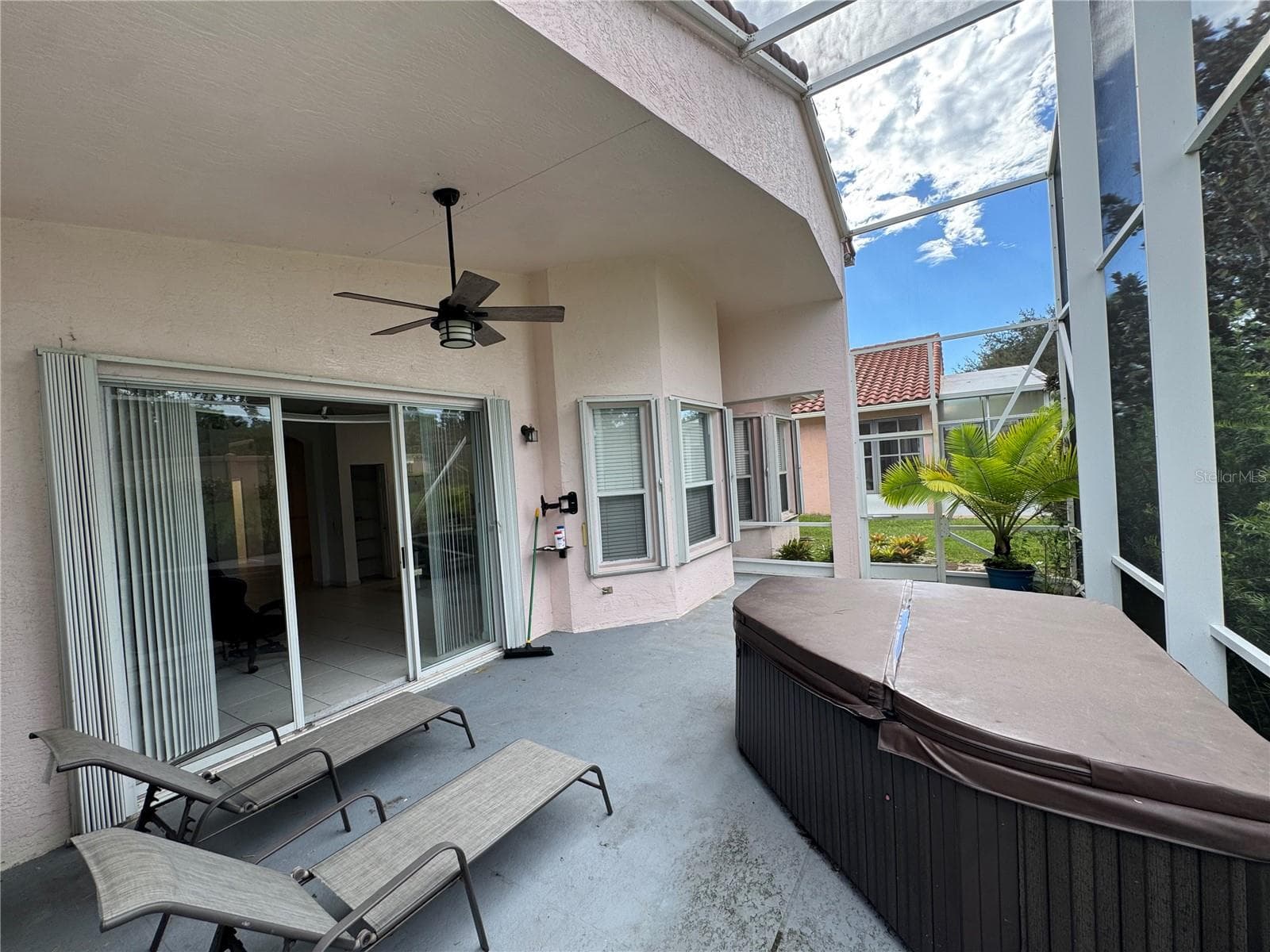 Single Family Residence at 318 NW SHOREVIEW DR, PORT ST LUCIE, photo 26 of 34