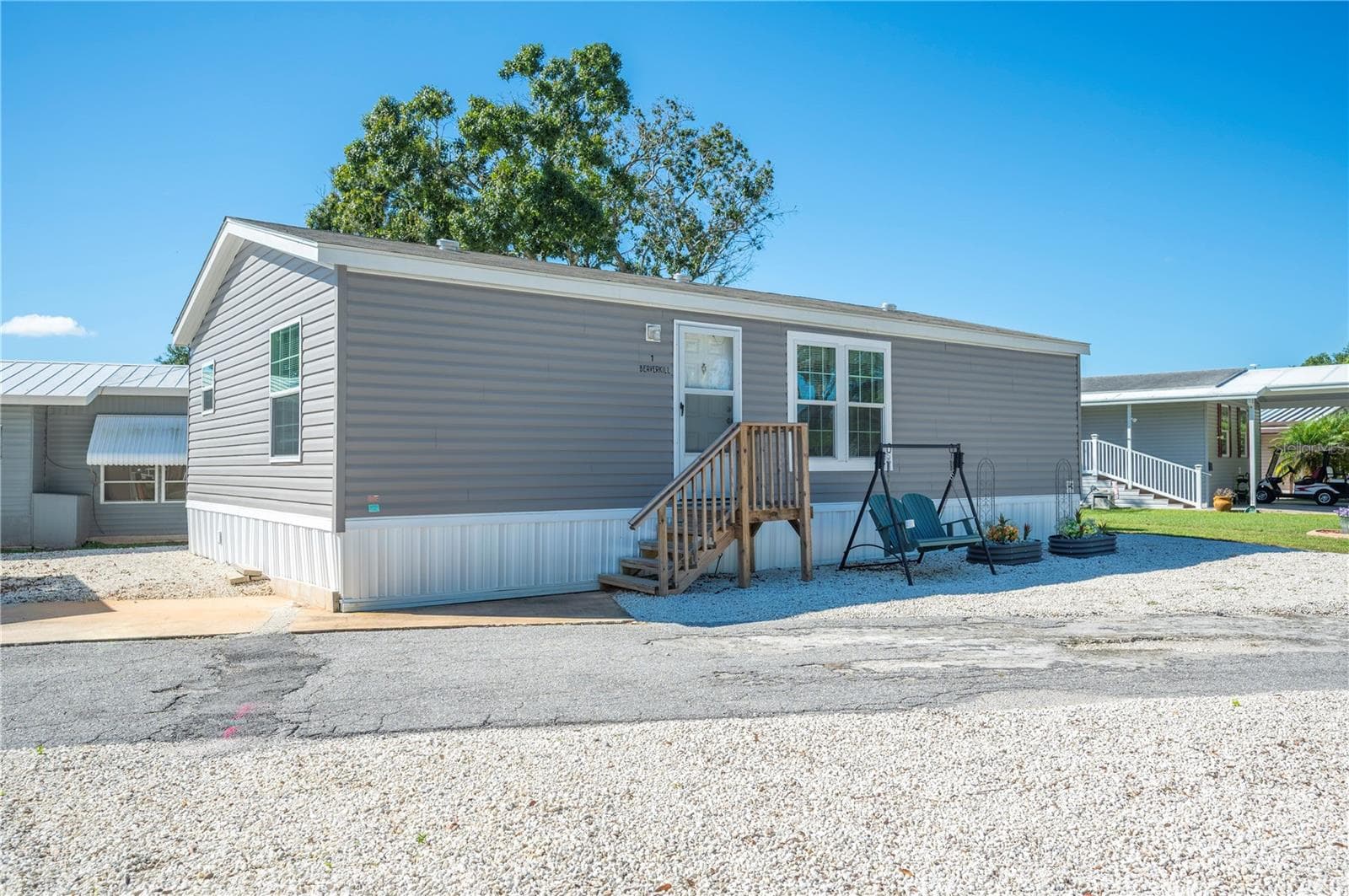 Manufactured Home at 1 BEAVERKILL DR, LAKE WALES, photo 50 of 51