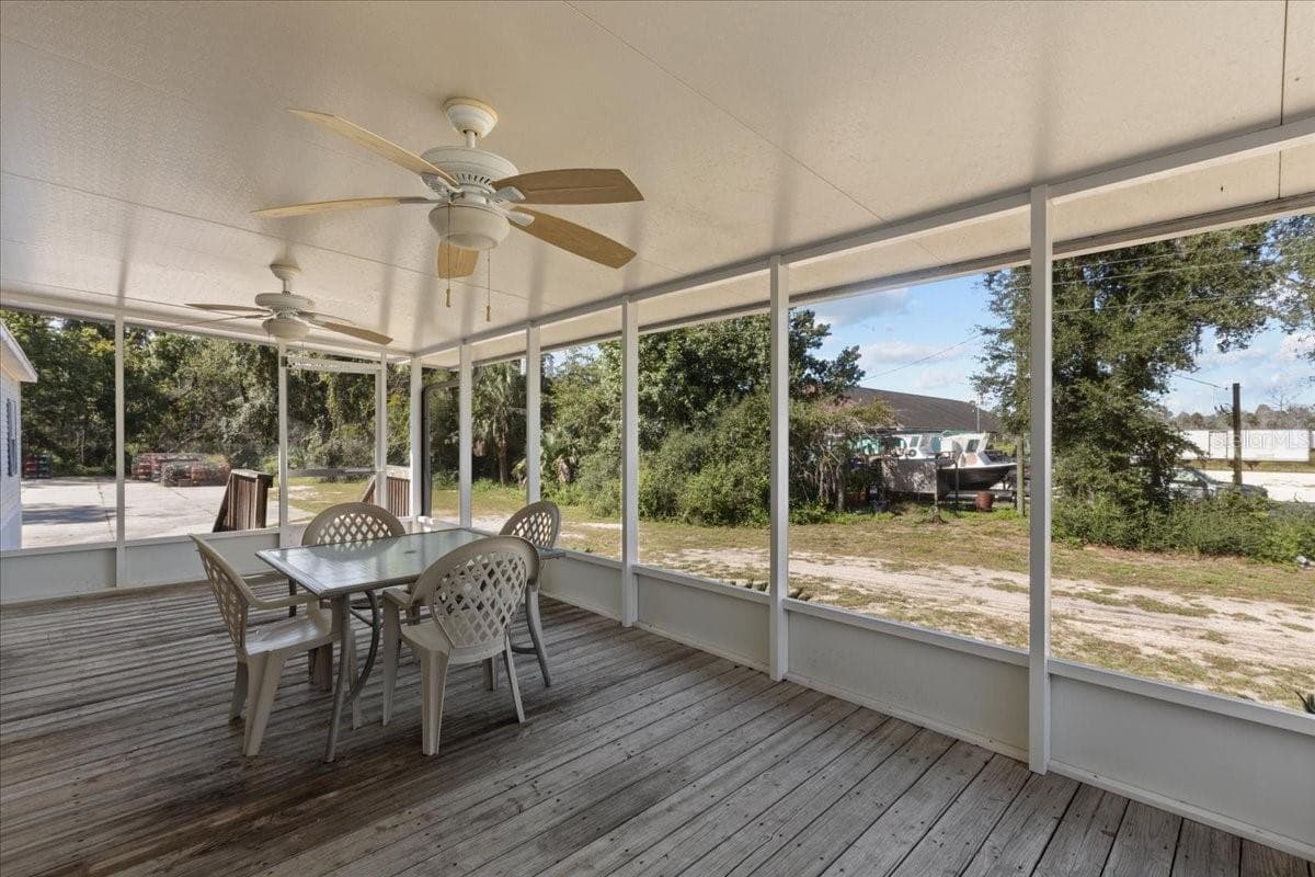 Manufactured Home at 4945 SW 358 HWY, STEINHATCHEE, photo 30 of 36