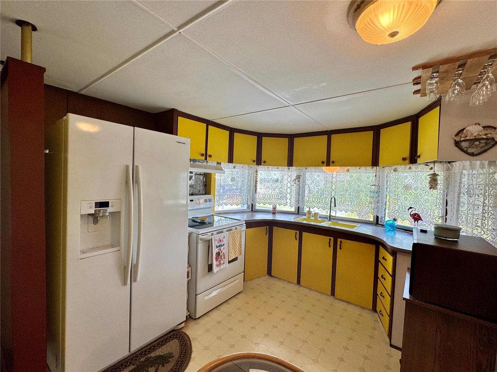 Mobile Home at 616 50TH AVENUE TER W, BRADENTON, photo 13 of 51