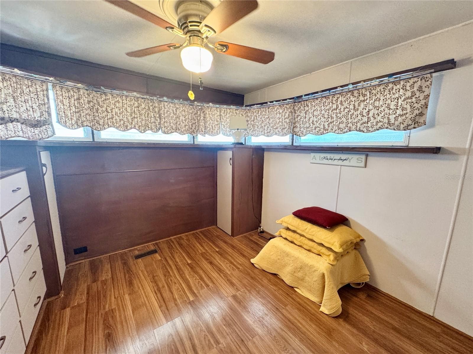 Mobile Home at 616 50TH AVENUE TER W, BRADENTON, photo 25 of 51