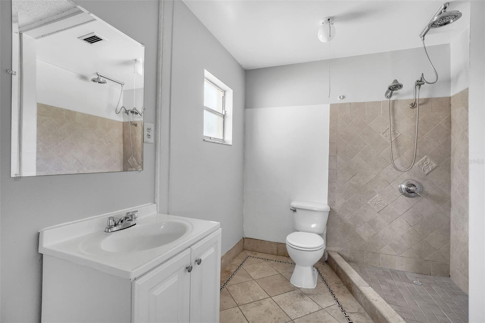 Single Family Residence at 10626 DEERGRASS LN, ORLANDO, photo 17 of 41