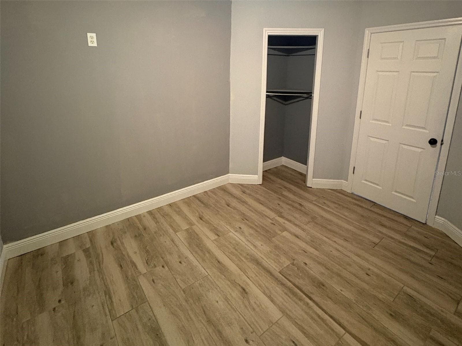 Bedroom 1 with two closets - 1722 NW 35 ST, OCALA