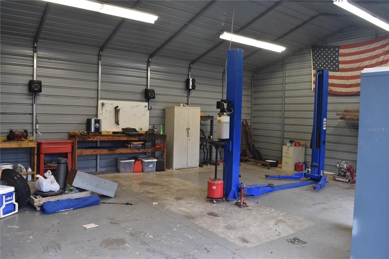 Workshop - 1722 NW 35 ST, OCALA
