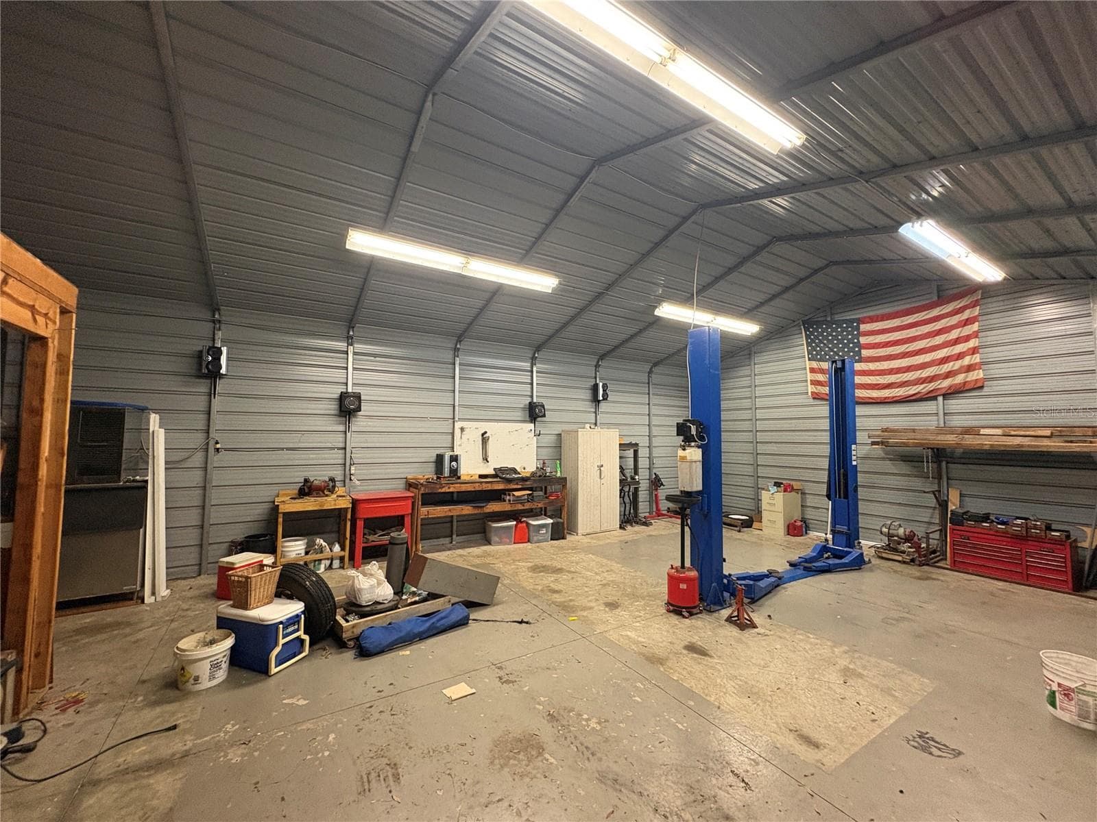 Workshop - 1722 NW 35 ST, OCALA