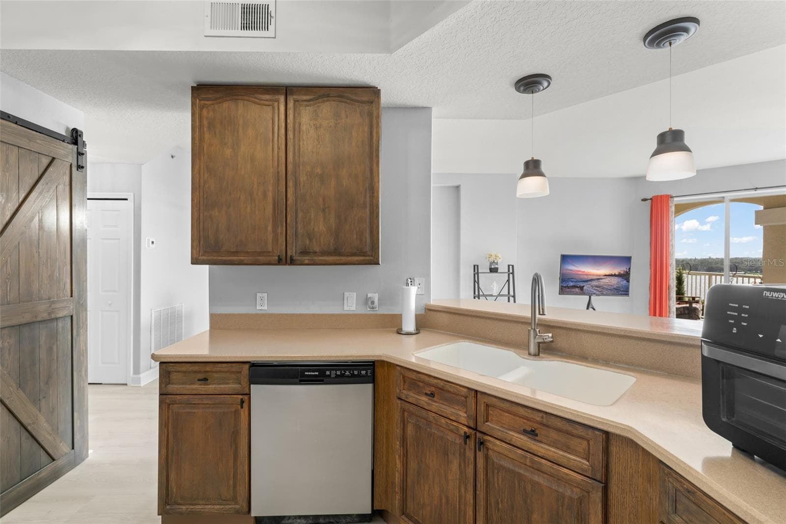 Condominium at 6336 BUFORD ST #809, ORLANDO, photo 20 of 54