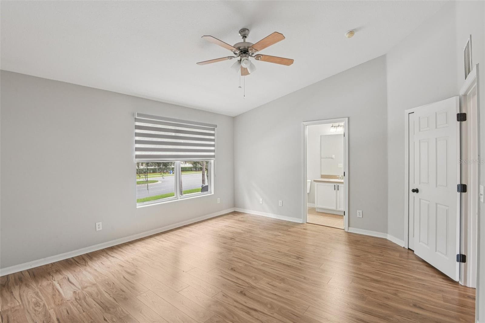 Second Floor Suite 2 - 3314 BROKEN BOW DR, LAND O LAKES