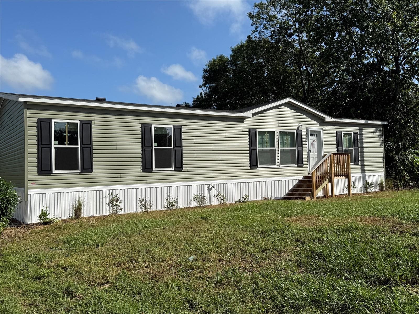 1561 POE RD