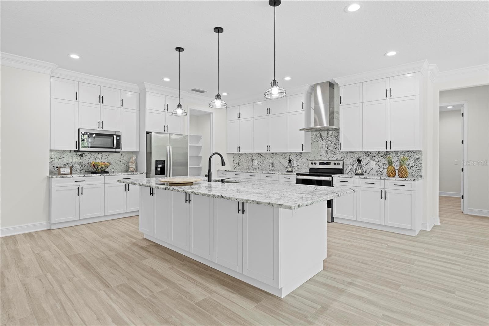 Single Family Residence at 18130 PARROT RD, WEEKI WACHEE, photo 14 of 34