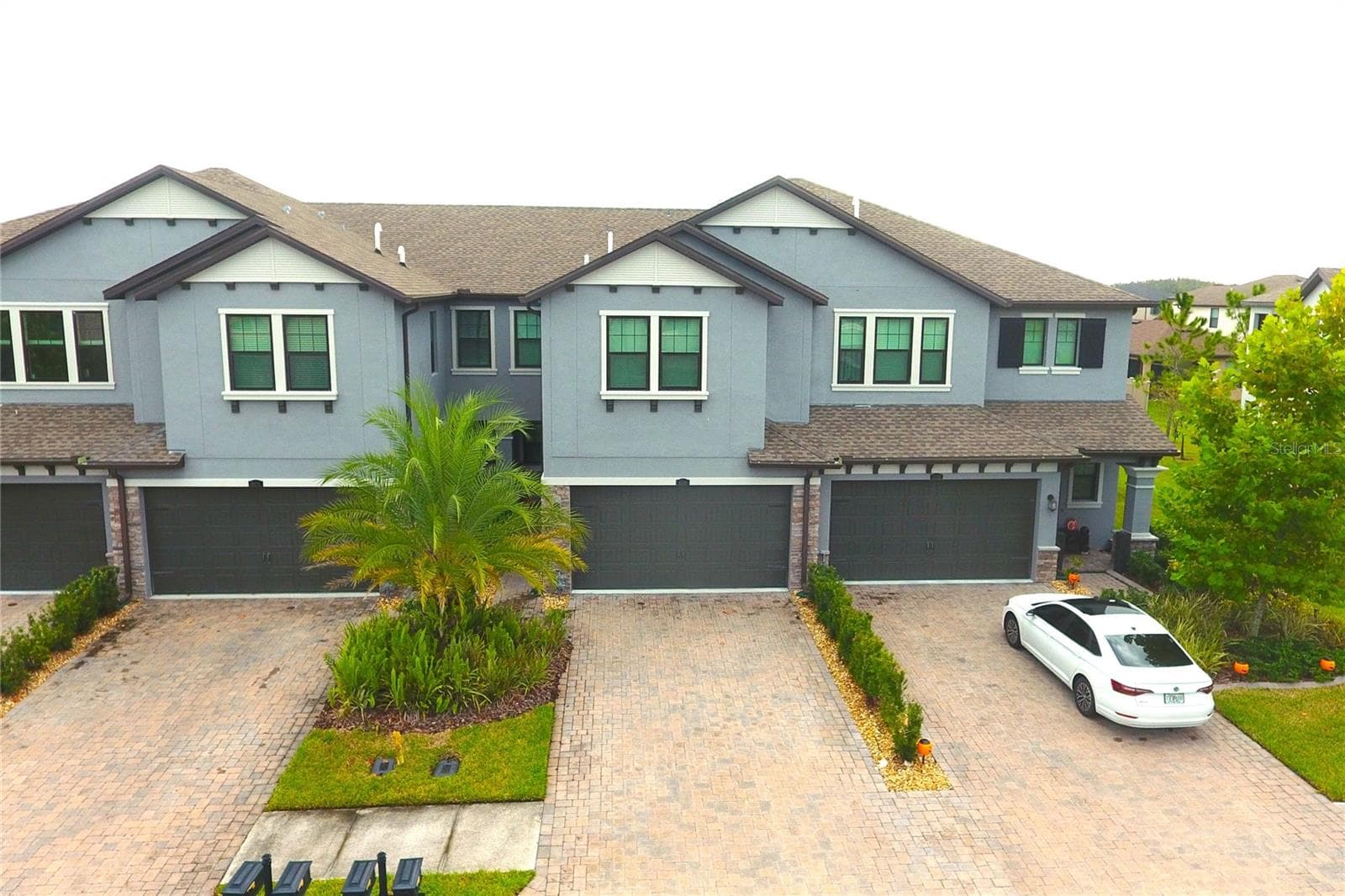 4596 ALMADA LN