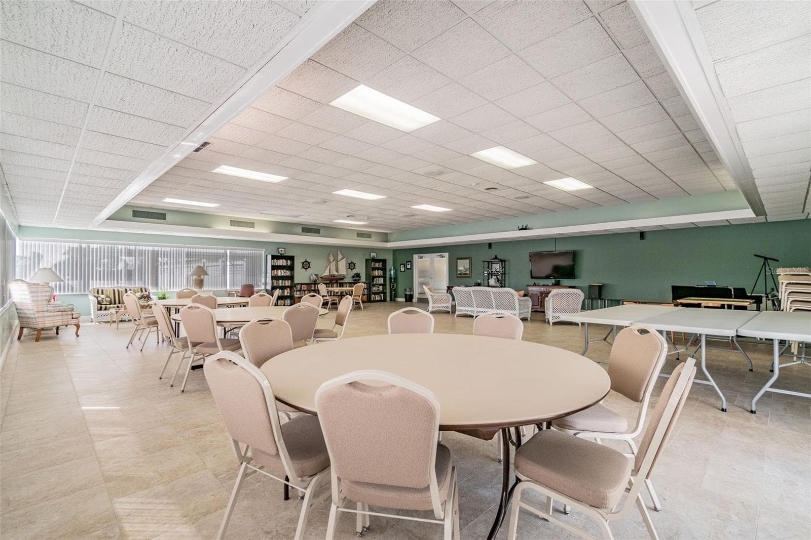 Condominium at 31 ISLAND WAY #609, CLEARWATER BEACH, photo 62 of 65