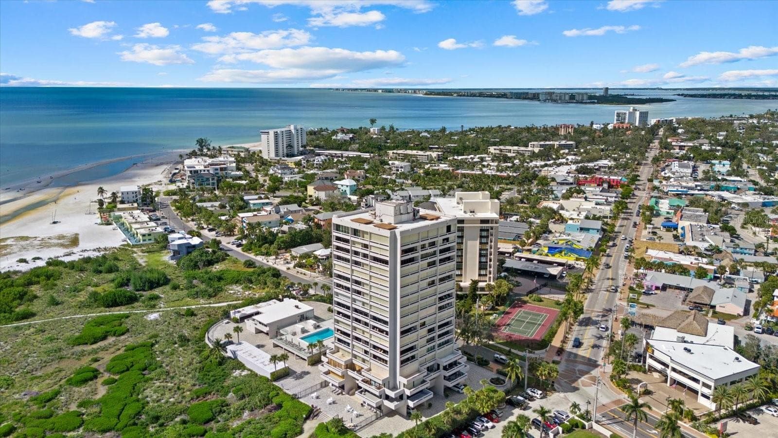 Condominium at 5400 OCEAN BLVD #9-4, SARASOTA, photo 5 of 54