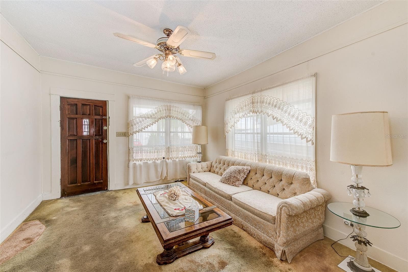 LIVING ROOM - 632 CROSS ST, TARPON SPRINGS