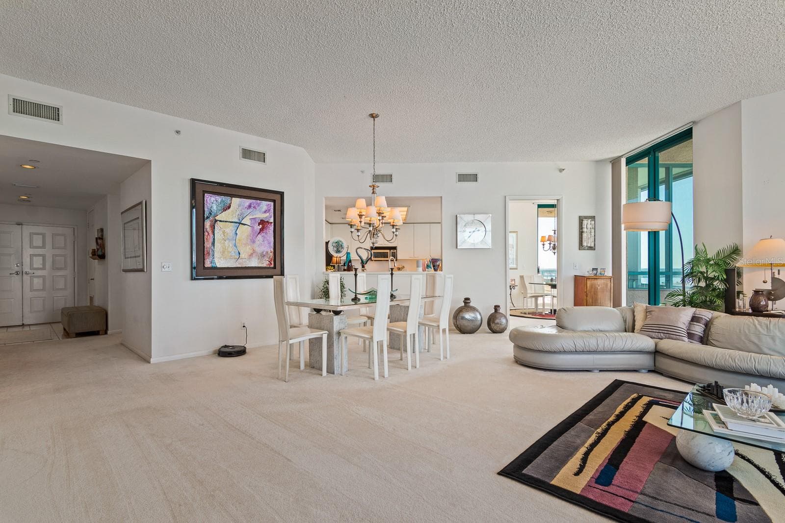 Family Room - 1560 GULF BLVD #1507, CLEARWATER BEACH
