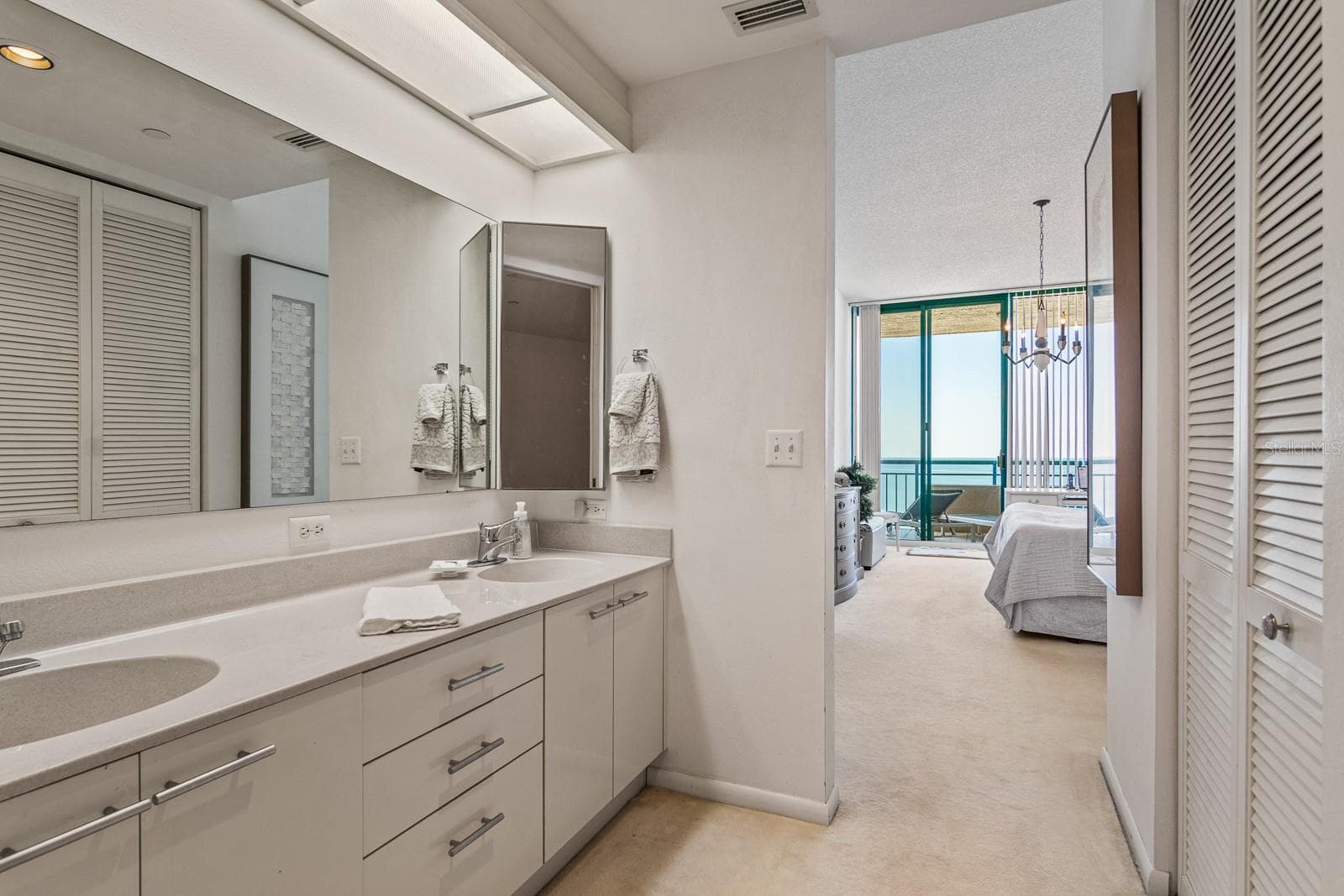 Primary Bathroom - 1560 GULF BLVD #1507, CLEARWATER BEACH