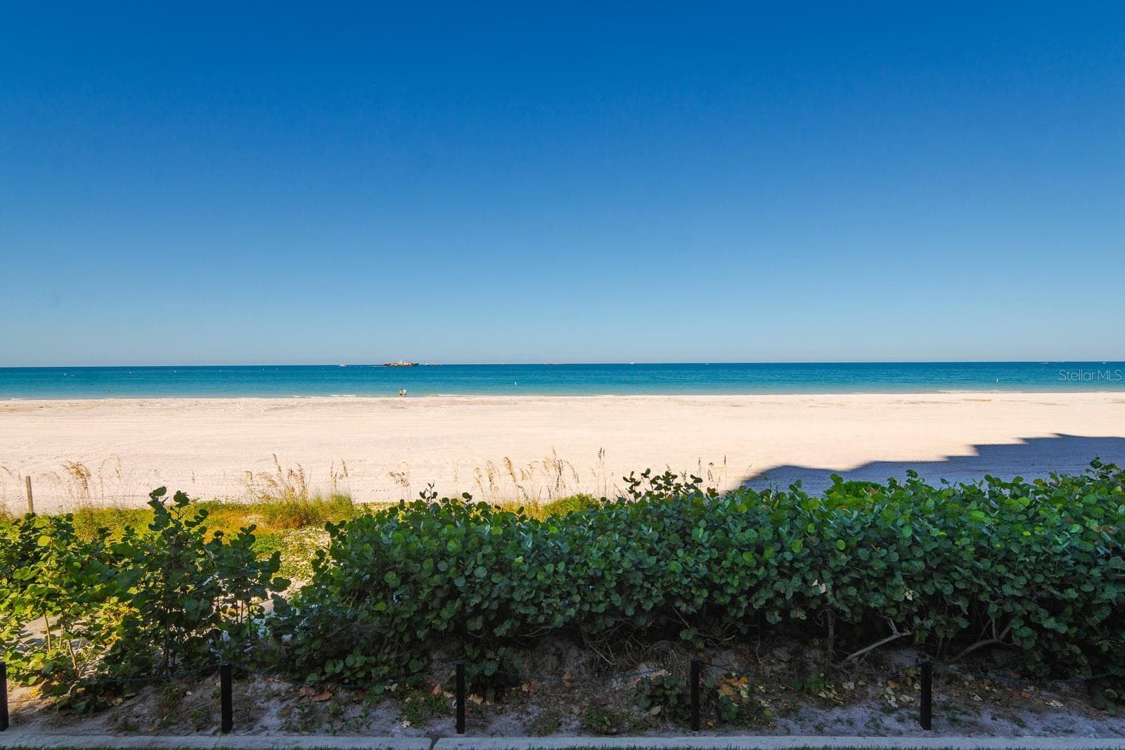 Beach access - 1560 GULF BLVD #1507, CLEARWATER BEACH