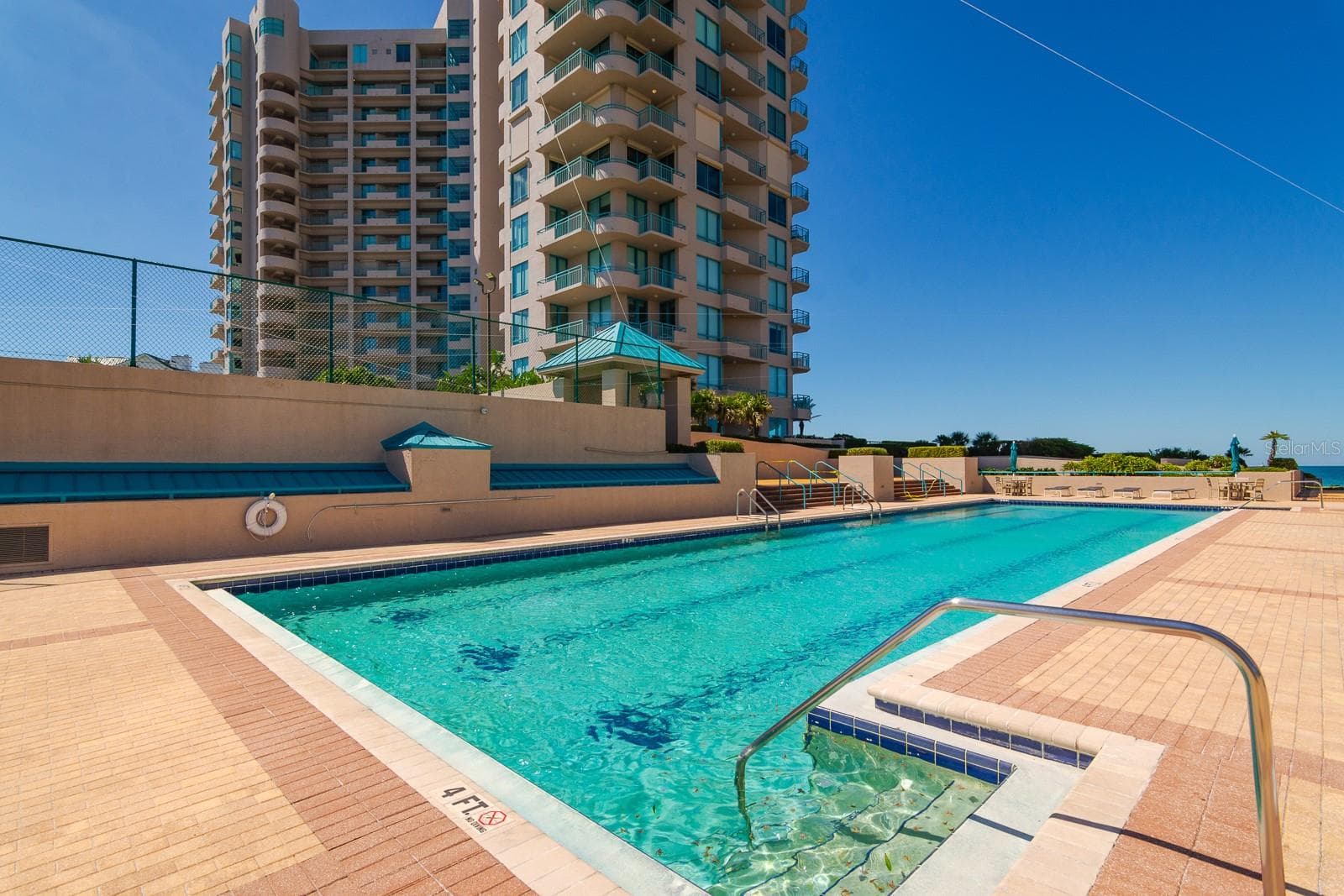 Lap Pool - 1560 GULF BLVD #1507, CLEARWATER BEACH