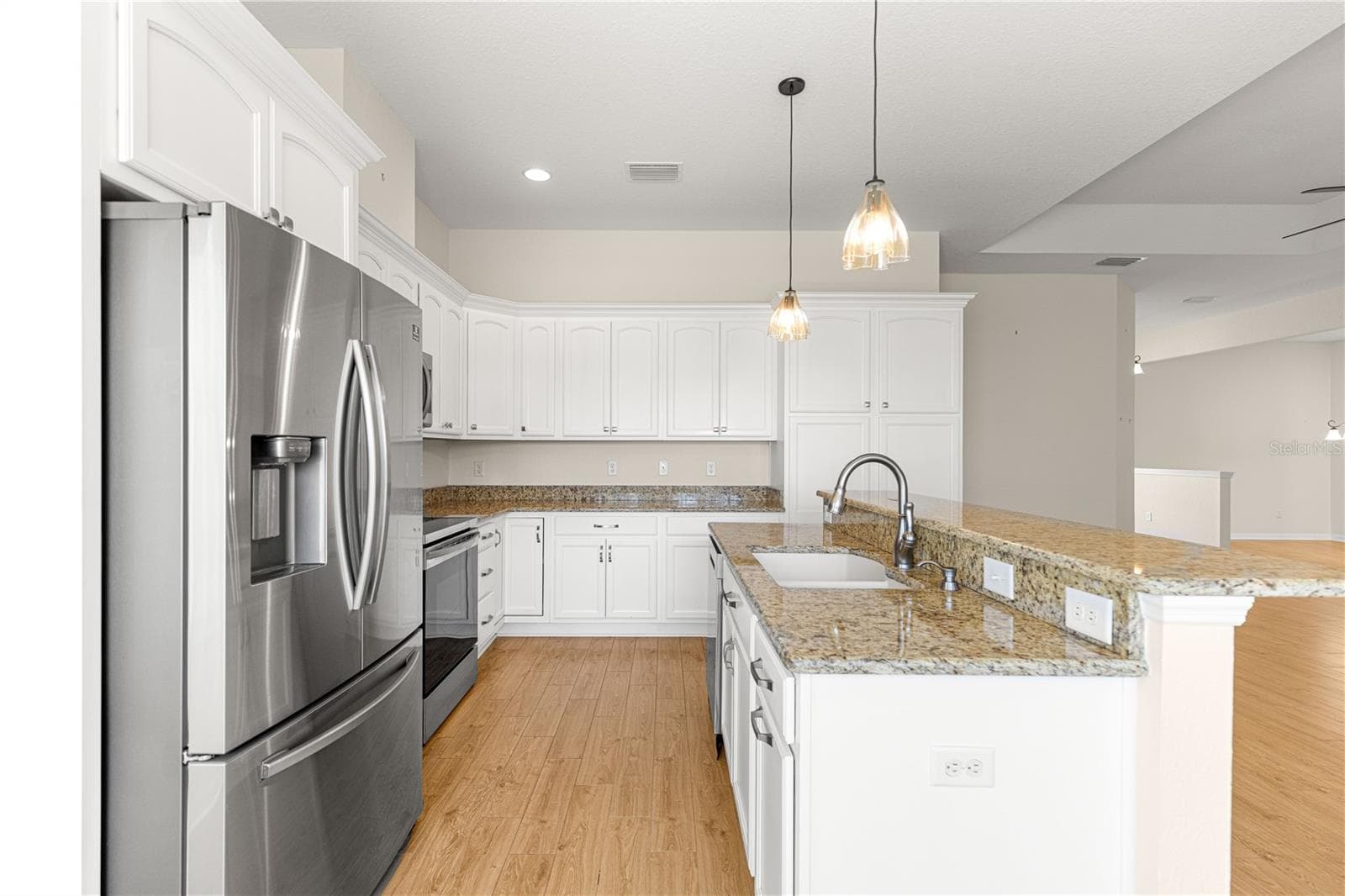 Single Family Residence at 17306 SE 112TH CT RD, SUMMERFIELD, photo 10 of 42