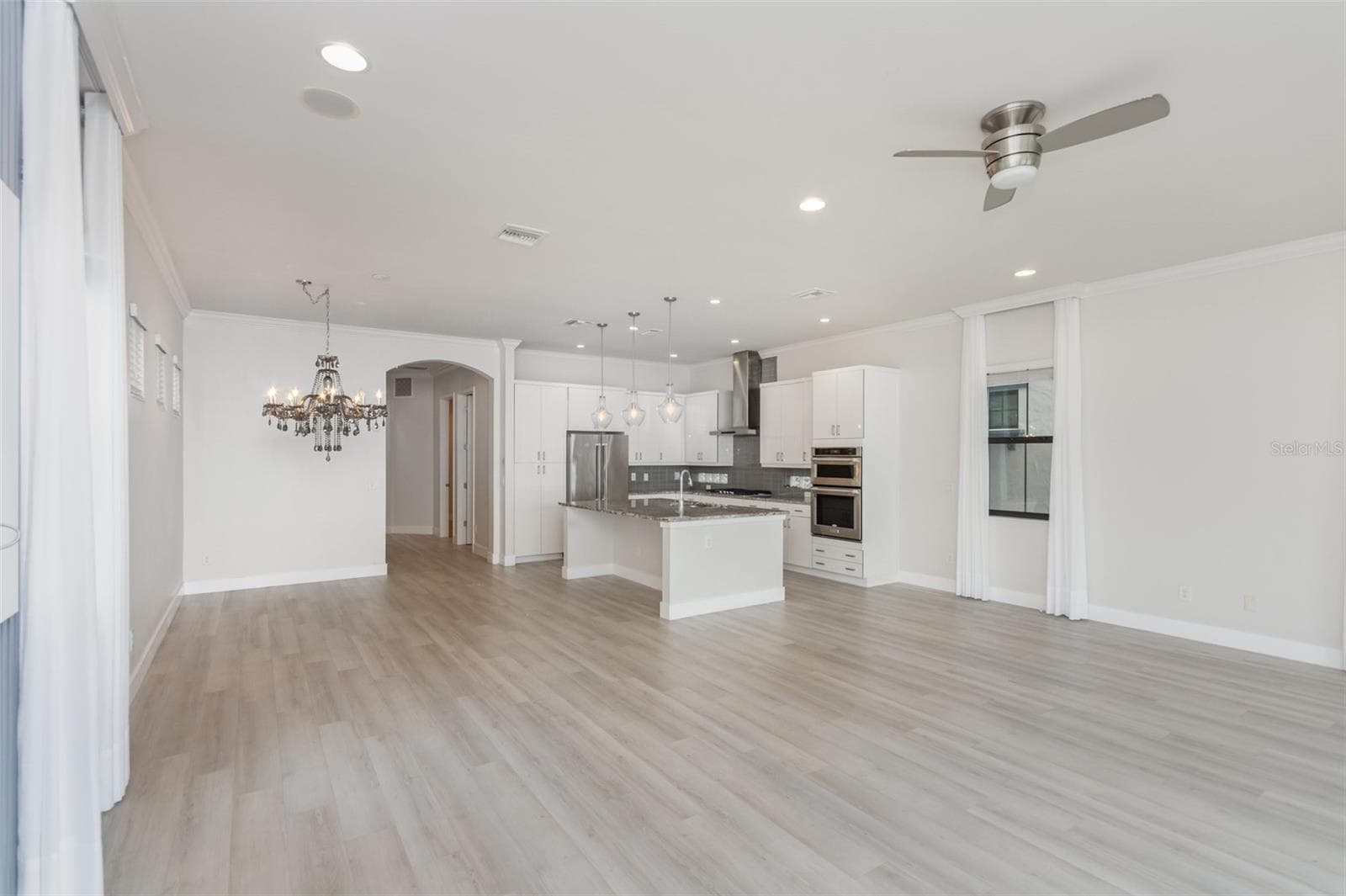 Single Family Residence at 7601 TOSCANA BLVD, ORLANDO, photo 7 of 49