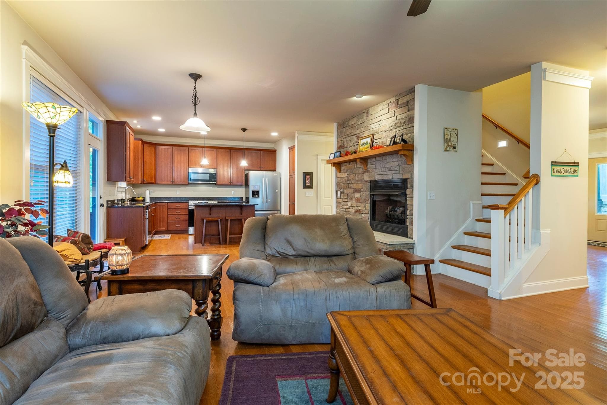 Single Family Residence at 4 Yellow Owl Court, Biltmore Lake, photo 17 of 48