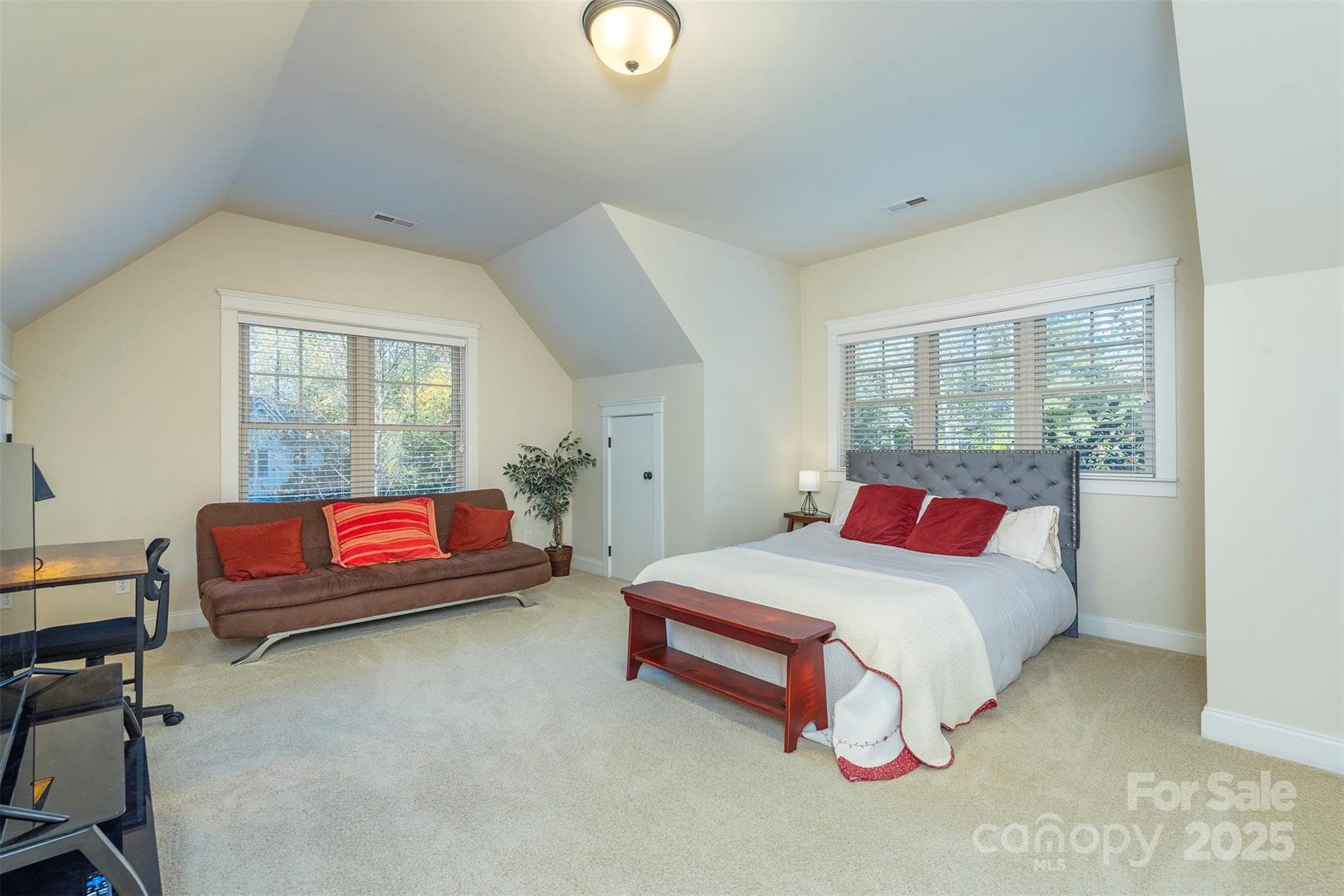 Single Family Residence at 4 Yellow Owl Court, Biltmore Lake, photo 35 of 48