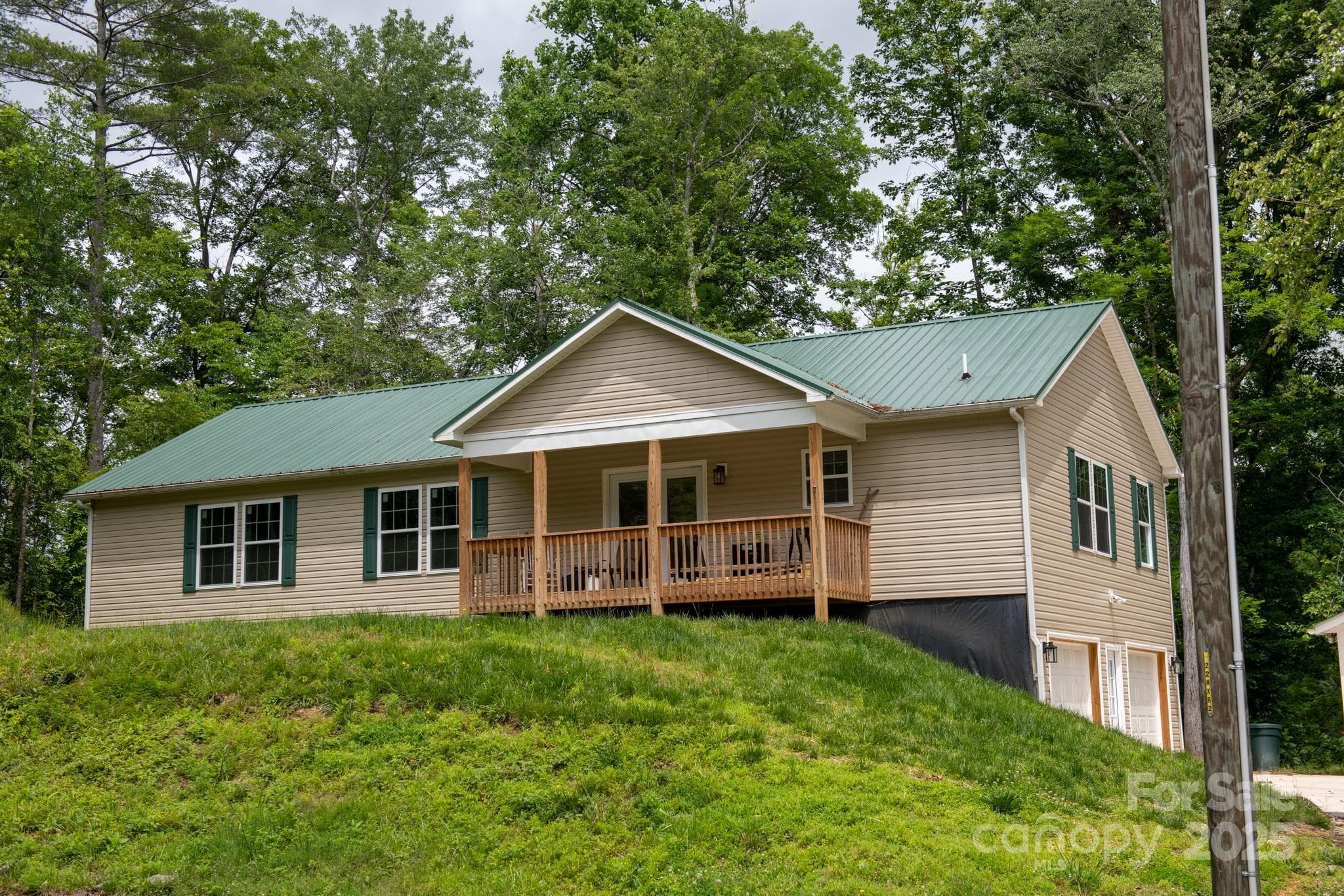 1036 Williamsburg Drive