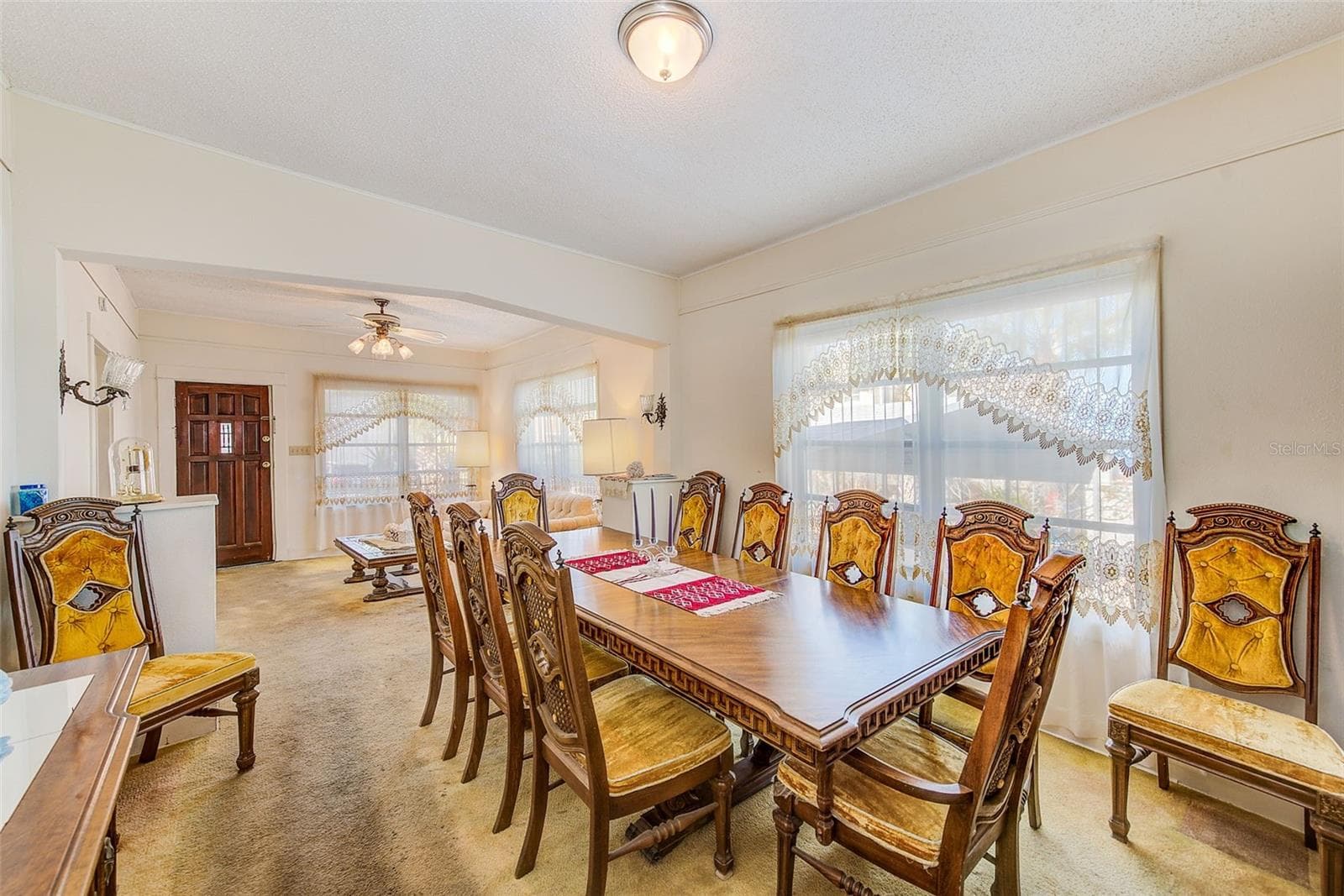 ENORMOUS DINING ROOM - 632 CROSS ST, TARPON SPRINGS