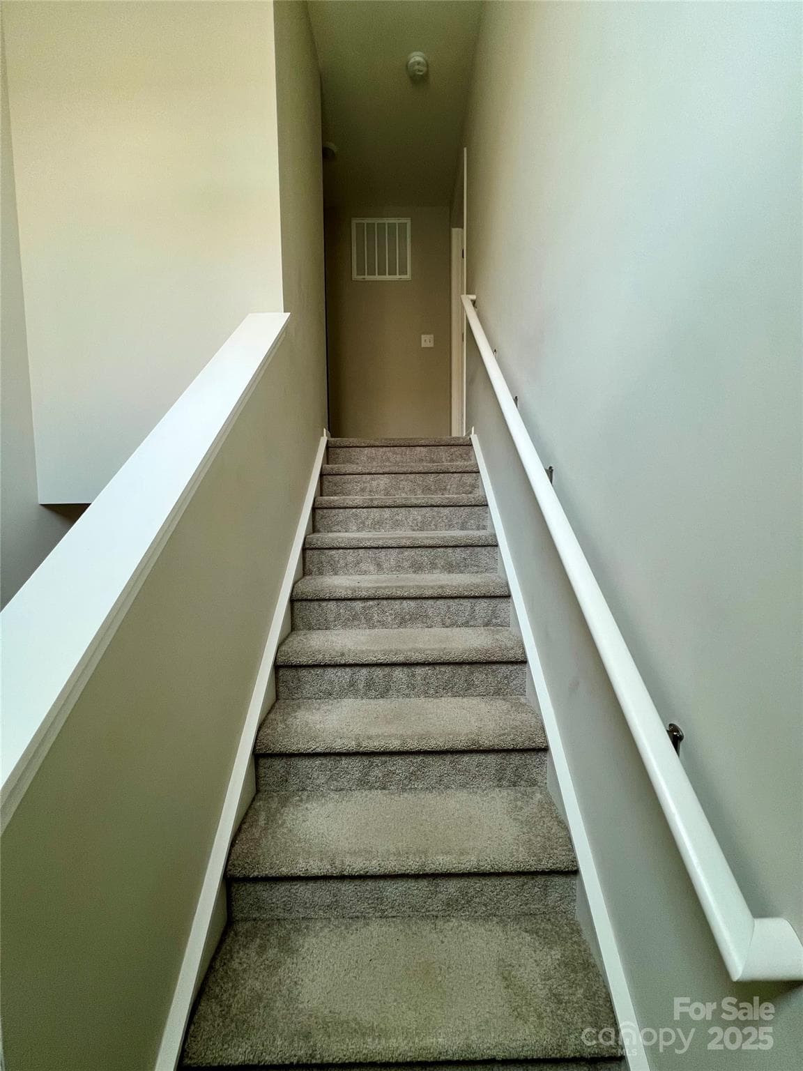 Single Family Residence at 404 Brannon Meadows Drive, York, photo 6 of 12
