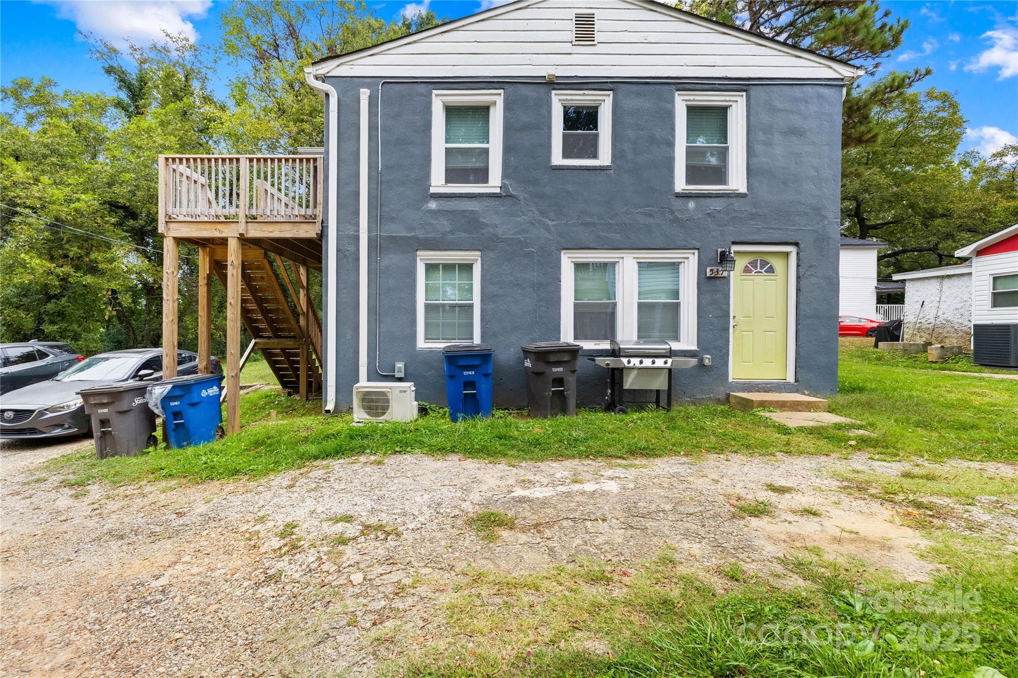 Duplex at Statesville, photo 3 of 7