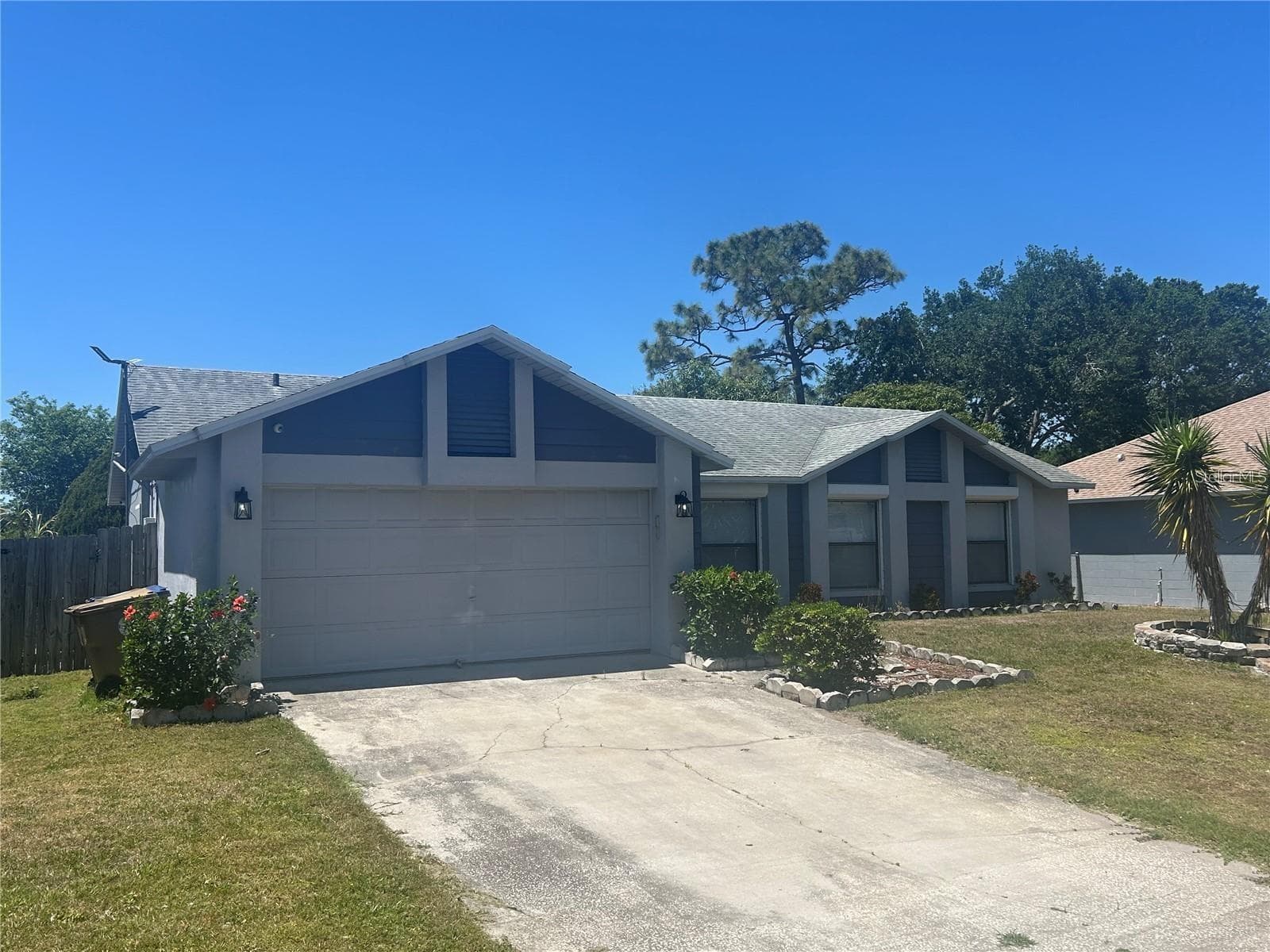 613 BAYPORT DR