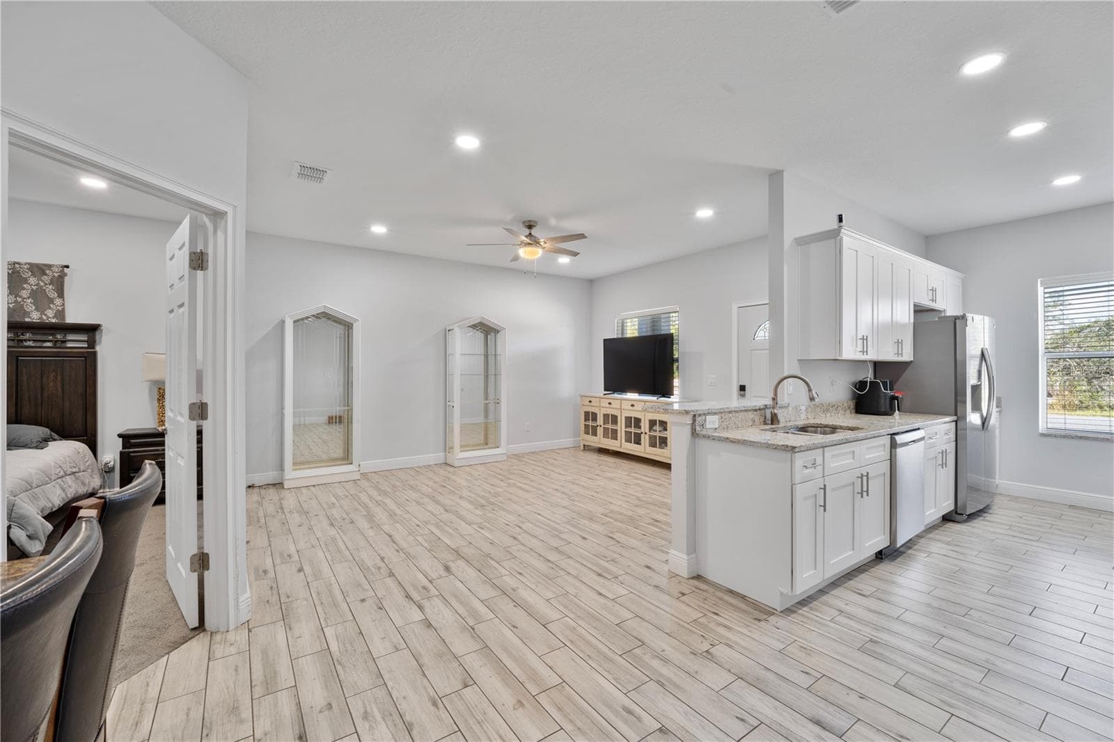 Single Family Residence at 3842 PHILLIPS RD, LAKE WALES, photo 16 of 27