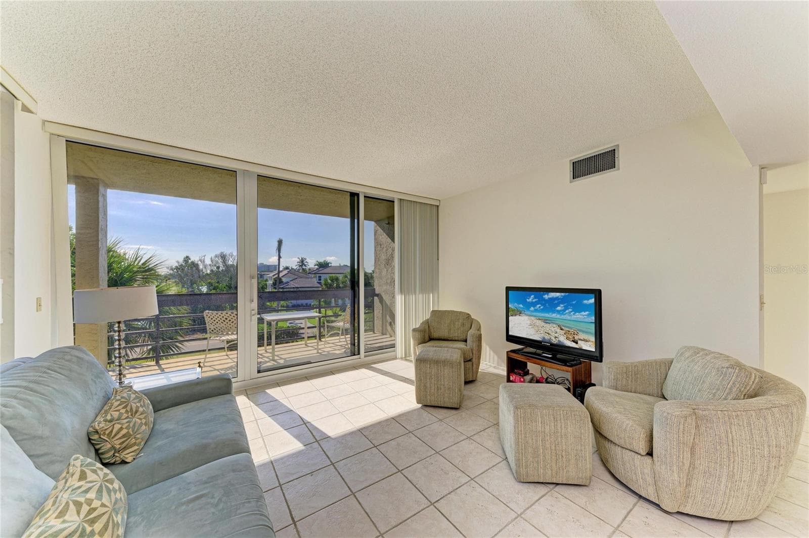 Condominium at 1065 GULF OF MEXICO DR #201, LONGBOAT KEY, photo 16 of 77