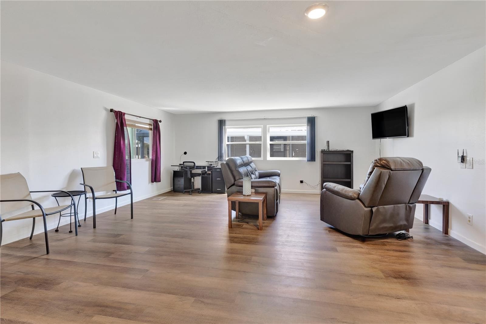 Manufactured Home at 2100 KINGS HWY #1052, PORT CHARLOTTE, photo 11 of 63