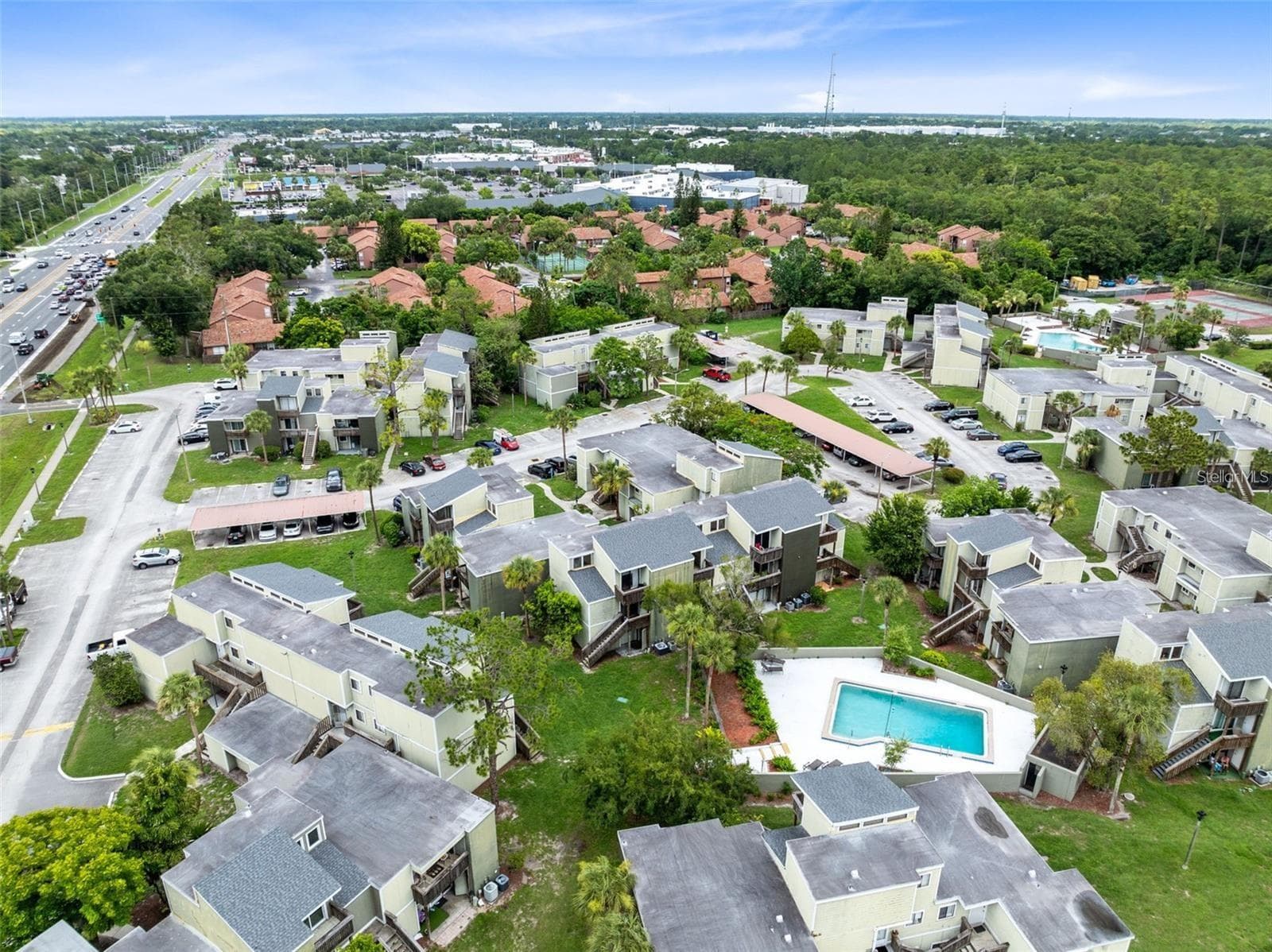 Condominium at 311 SCOTTSDALE SQ #311, WINTER PARK, photo 6 of 8