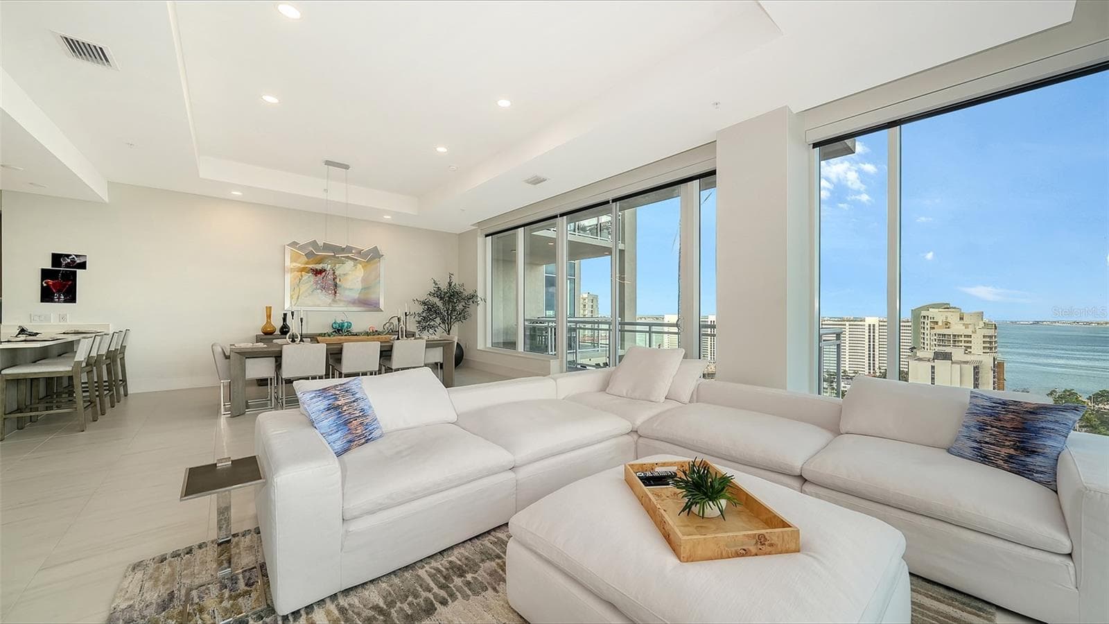 Condominium at 540 N TAMIAMI TRL #1702, SARASOTA, photo 12 of 84